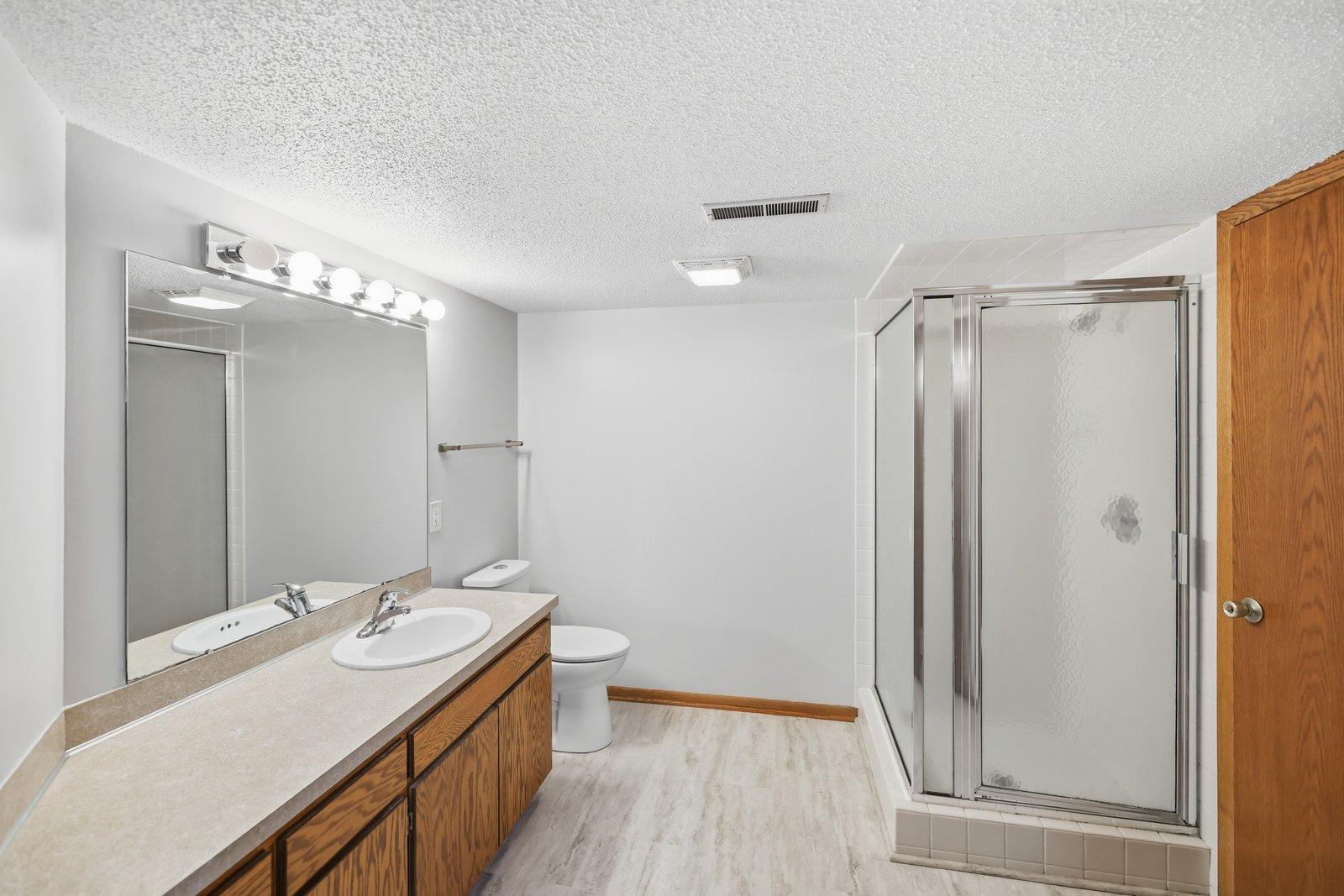 View of Residential at 11061 Hyland Terrace, Eden Prairie MN 55344, Eden Prairie (30 of 50) - Mike Wilen | Minnesota Team Real Estate
