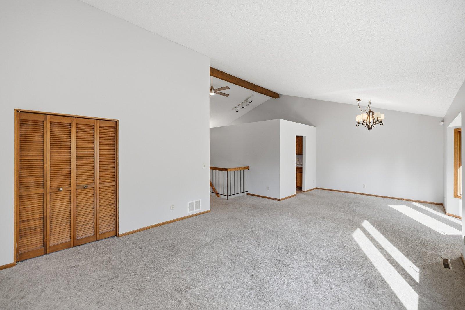 View of Residential at 11061 Hyland Terrace, Eden Prairie MN 55344, Eden Prairie (26 of 50) - Mike Wilen | Minnesota Team Real Estate