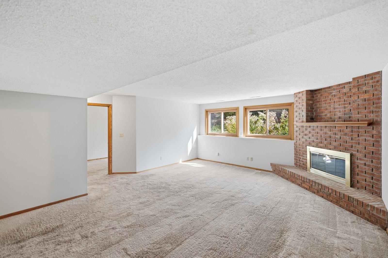 View of Residential at 11061 Hyland Terrace, Eden Prairie MN 55344, Eden Prairie (24 of 50) - Mike Wilen | Minnesota Team Real Estate