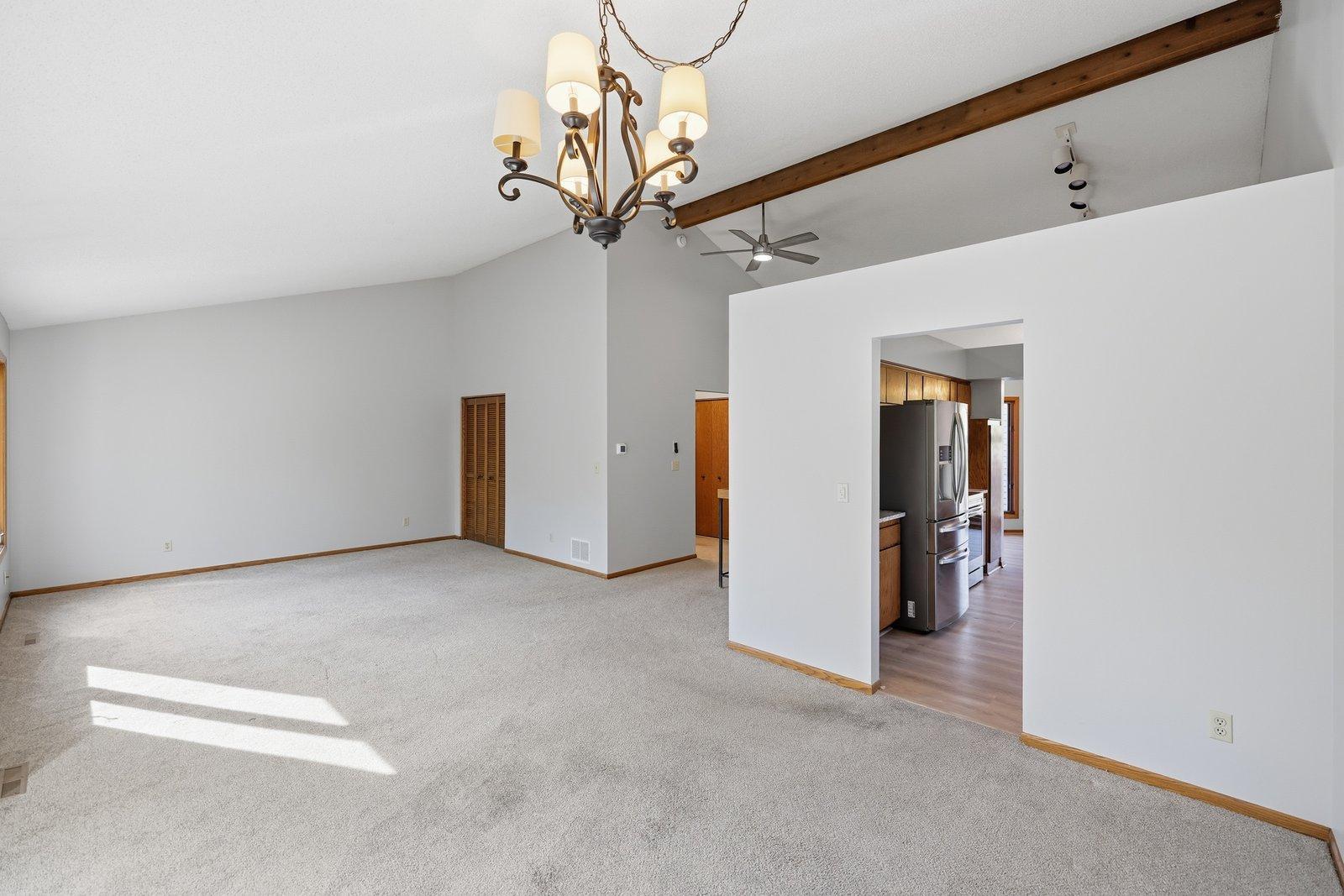View of Residential at 11061 Hyland Terrace, Eden Prairie MN 55344, Eden Prairie (9 of 50) - Mike Wilen | Minnesota Team Real Estate