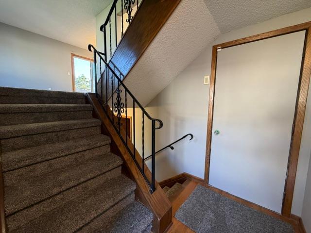 View of Residential at 8422 Toledo Avenue, Brooklyn Park MN 55443, Brooklyn Park (4 of 39) - Mike Wilen | Minnesota Team Real Estate