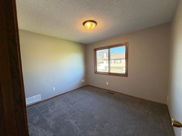 View of Residential at 8422 Toledo Avenue, Brooklyn Park MN 55443, Brooklyn Park (16 of 39) - Mike Wilen | Minnesota Team Real Estate