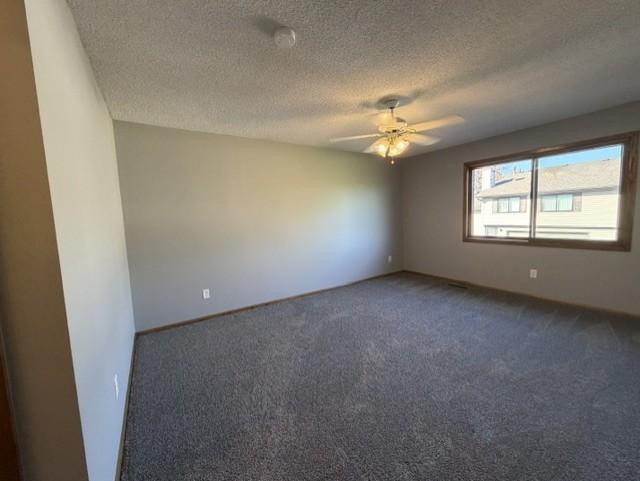 View of Residential at 8422 Toledo Avenue, Brooklyn Park MN 55443, Brooklyn Park (17 of 39) - Mike Wilen | Minnesota Team Real Estate
