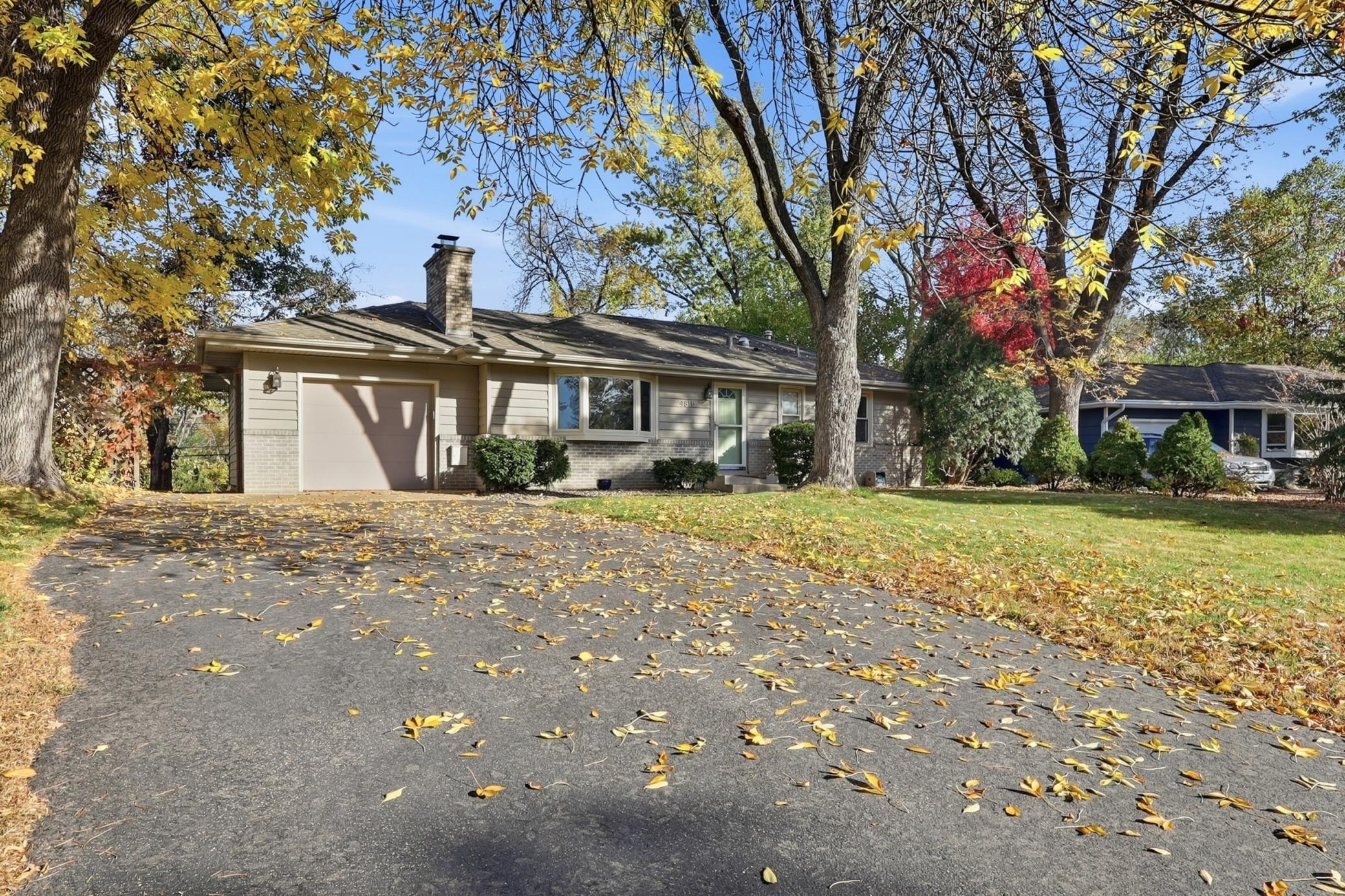 View of Residential at 4816 82nd Street, Bloomington MN 55437, Bloomington (25 of 35) - Mike Wilen | Minnesota Team Real Estate