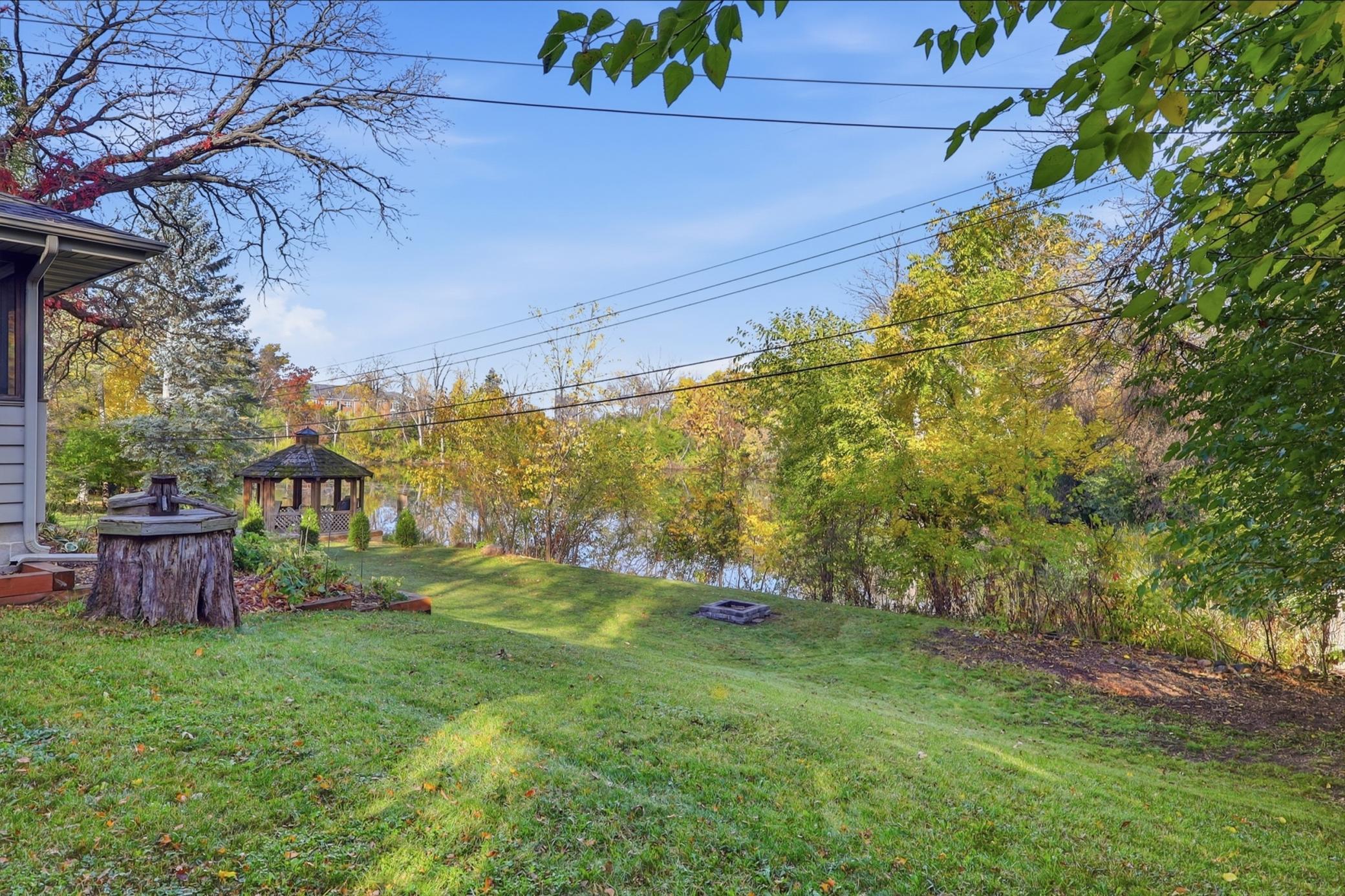 View of Residential at 4816 82nd Street, Bloomington MN 55437, Bloomington (22 of 35) - Mike Wilen | Minnesota Team Real Estate