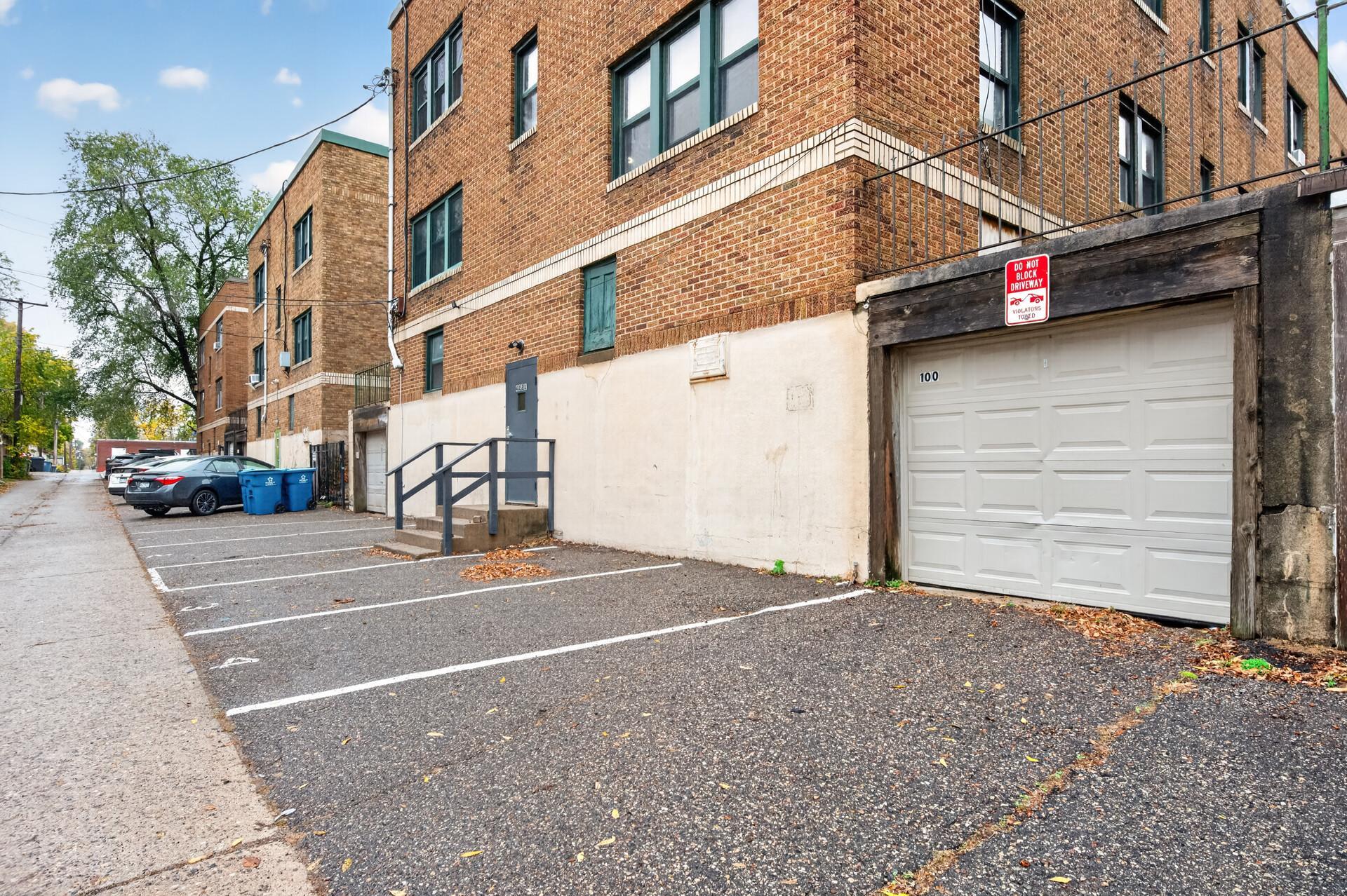 View of Residential at 4221 Nicollet Avenue #100, Minneapolis MN 55409, Minneapolis (27 of 33) - Mike Wilen | Minnesota Team Real Estate