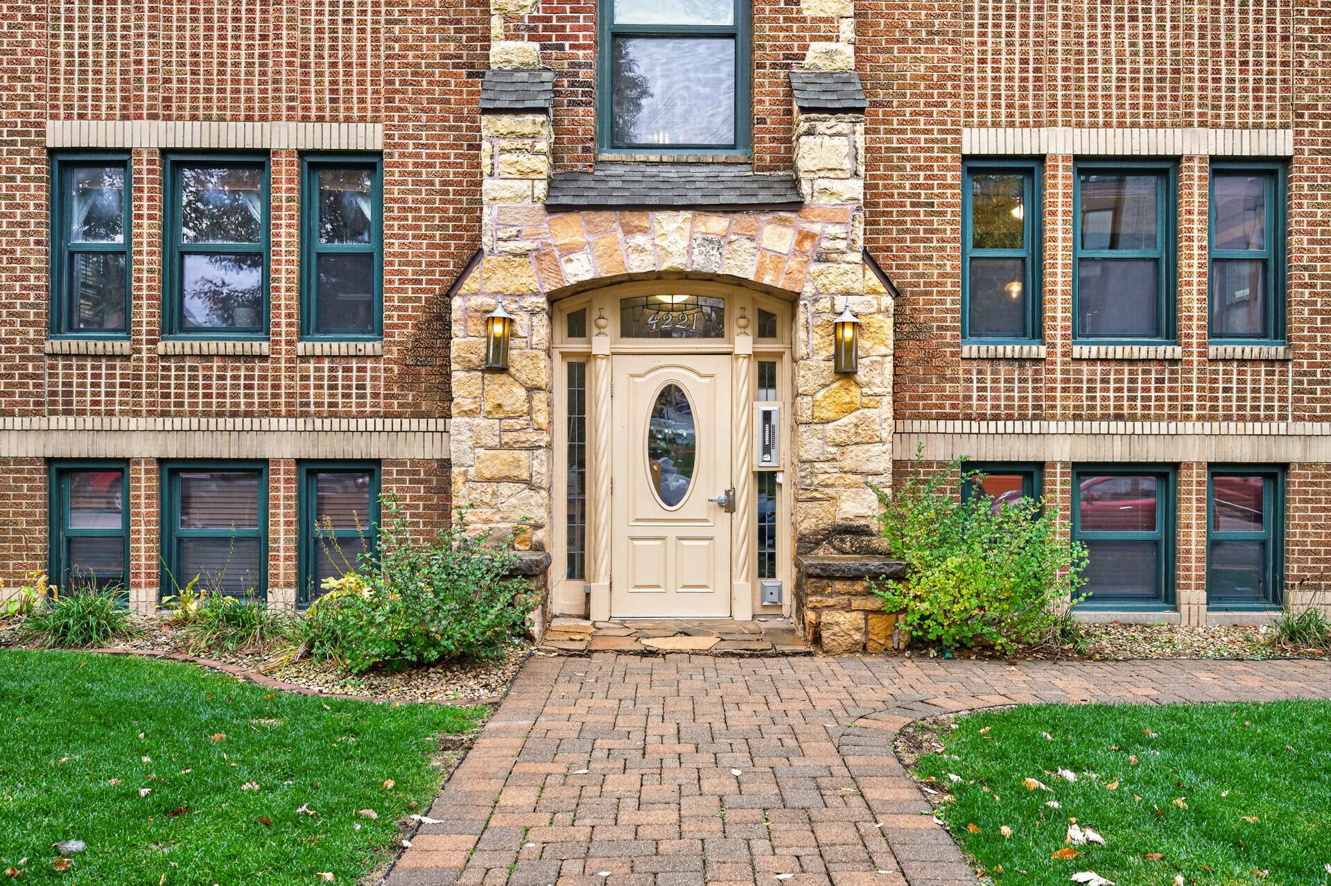View of Residential at 4221 Nicollet Avenue #100, Minneapolis MN 55409, Minneapolis (6 of 33) - Mike Wilen | Minnesota Team Real Estate