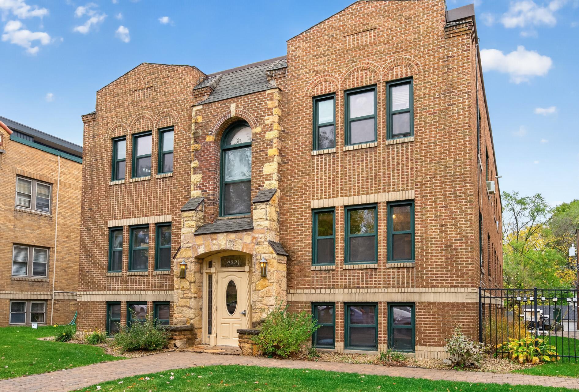View of Residential at 4221 Nicollet Avenue #100, Minneapolis MN 55409, Minneapolis (5 of 33) - Mike Wilen | Minnesota Team Real Estate