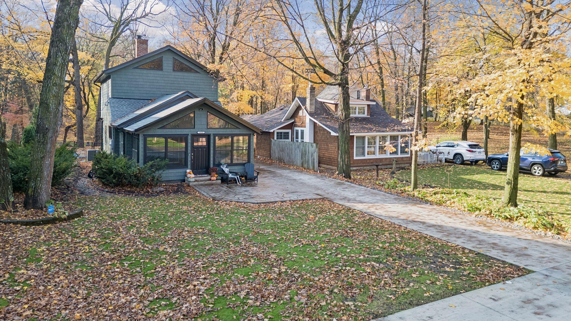 View of Single Family at 19045 Lake Avenue, Wayzata - Mike Wilen | Minnesota Team Real Estate