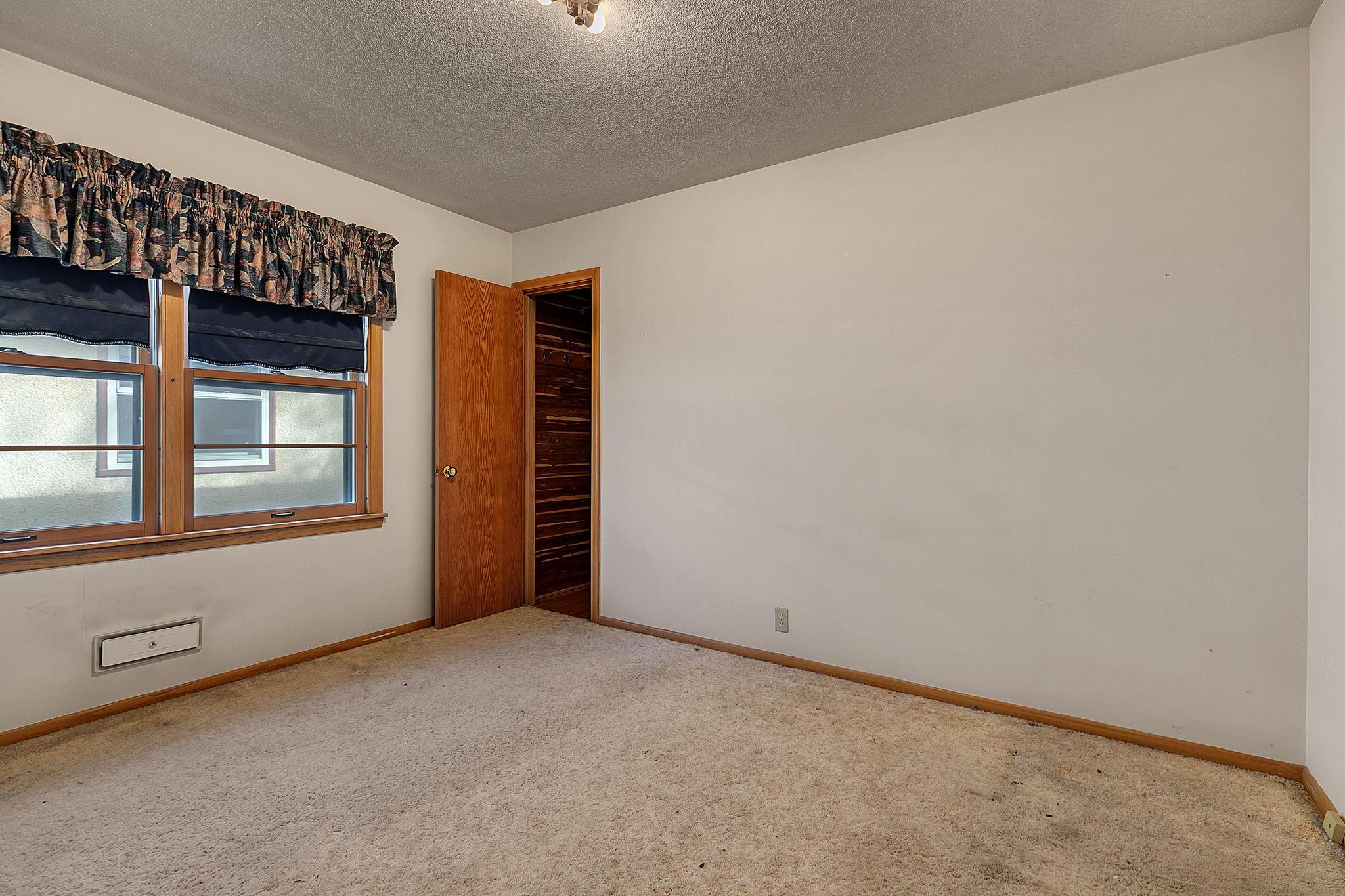 View of Residential at 5216 Bloomington Avenue, Minneapolis MN 55417, Minneapolis (10 of 28) - Mike Wilen | Minnesota Team Real Estate