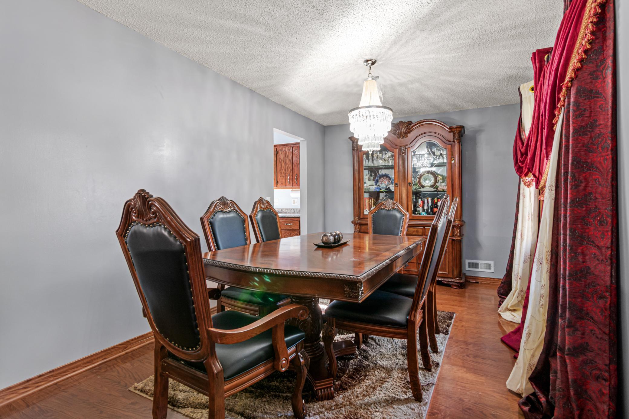 View of Residential at 3124 80th Avenue, Brooklyn Park MN 55443, Brooklyn Park (5 of 15) - Mike Wilen | Minnesota Team Real Estate