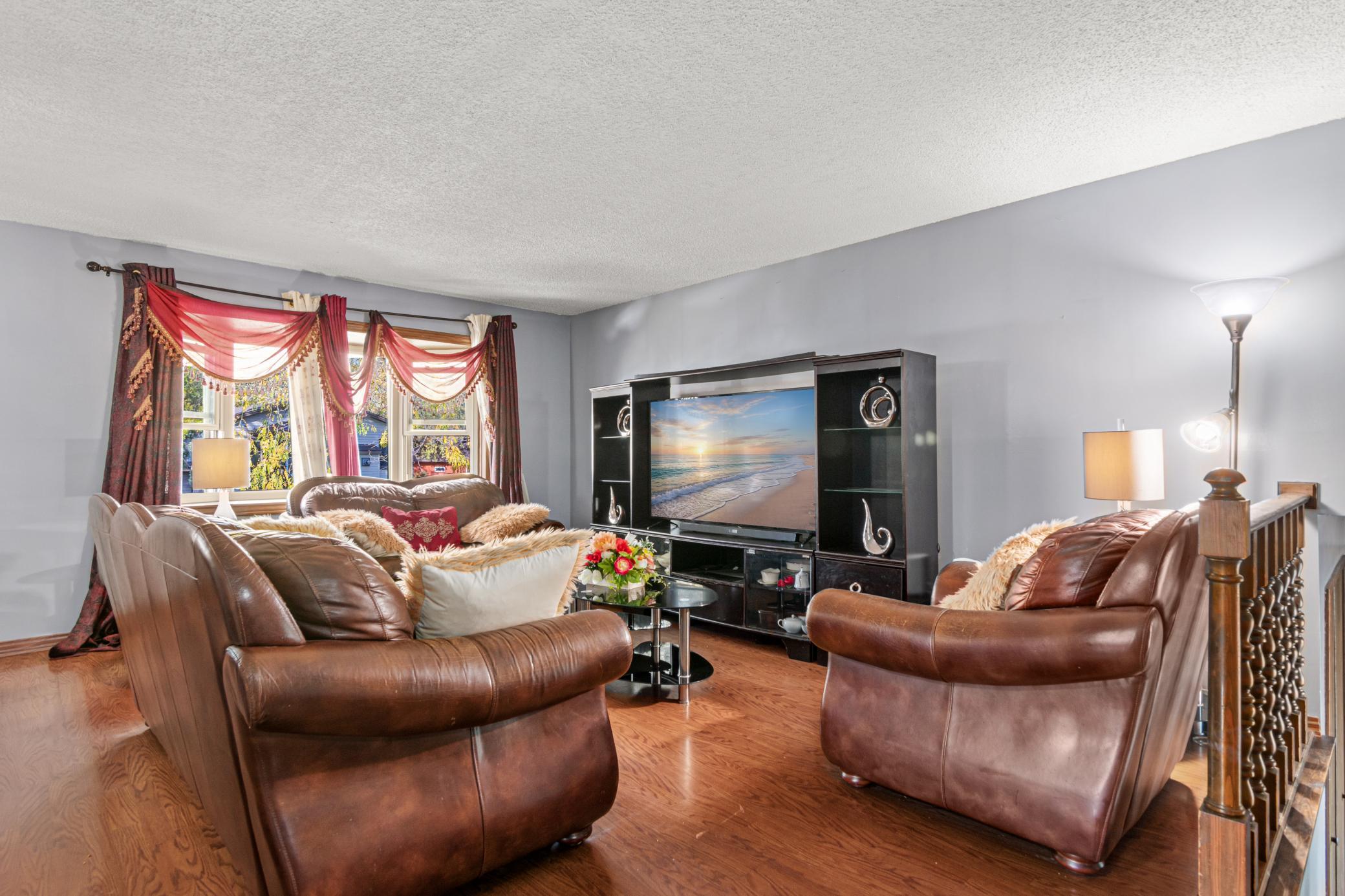 View of Residential at 3124 80th Avenue, Brooklyn Park MN 55443, Brooklyn Park (3 of 15) - Mike Wilen | Minnesota Team Real Estate