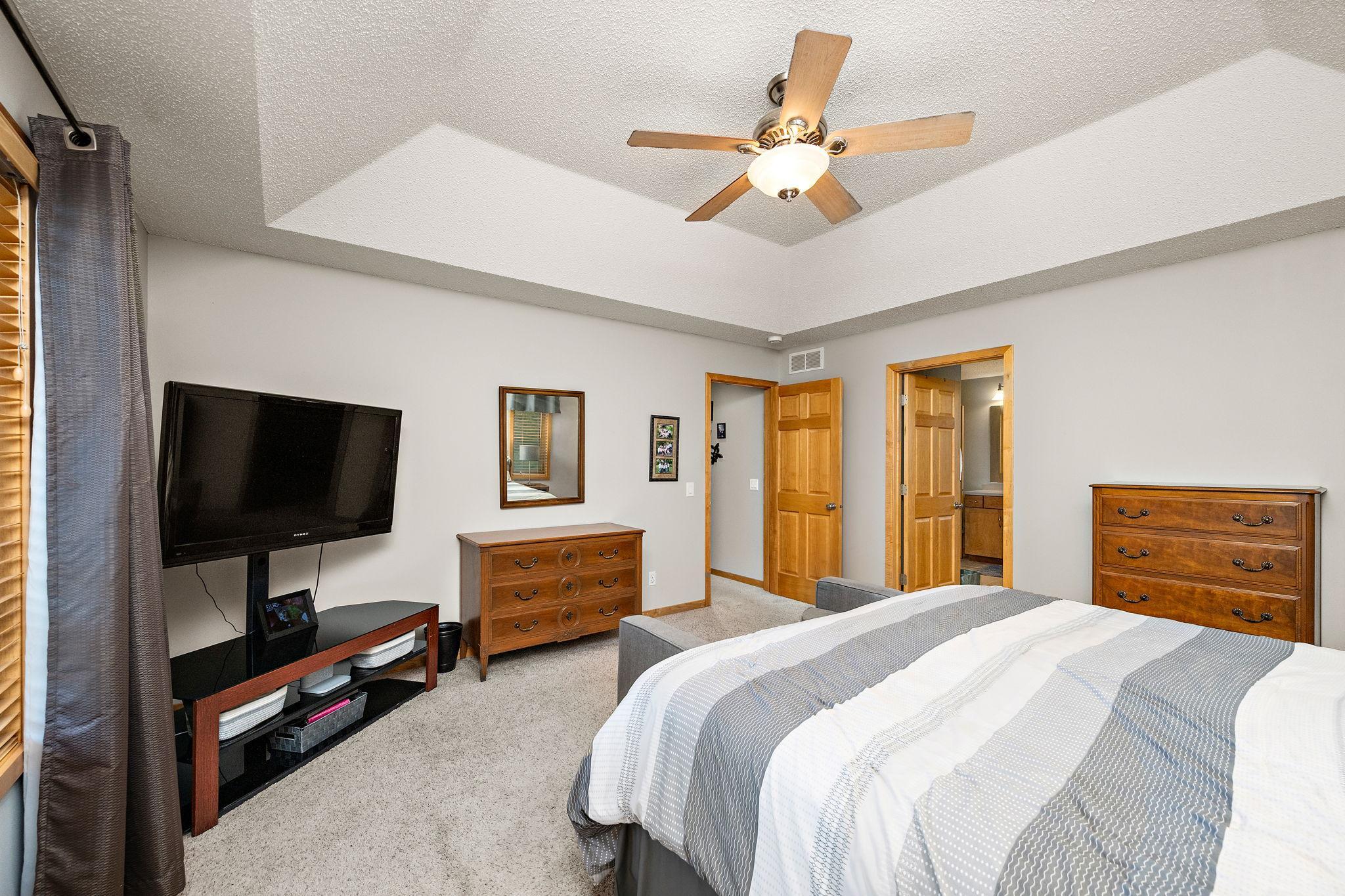 View of Residential at 14156 Louisiana Avenue, Savage MN 55378, Savage (22 of 43) - Mike Wilen | Minnesota Team Real Estate