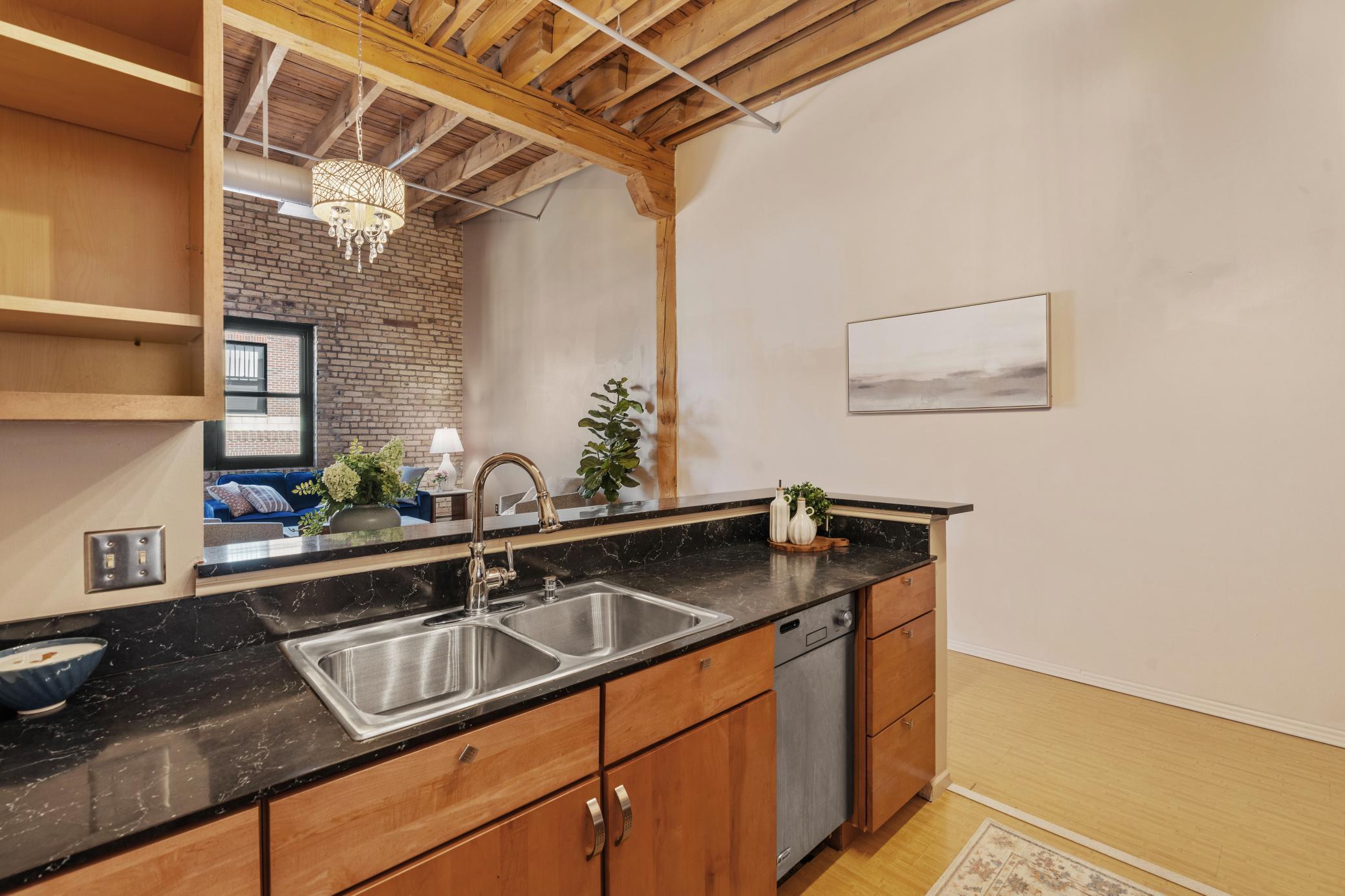 View of Residential at 400 1st Street #614, Minneapolis MN 55401, Minneapolis (5 of 28) - Mike Wilen | Minnesota Team Real Estate