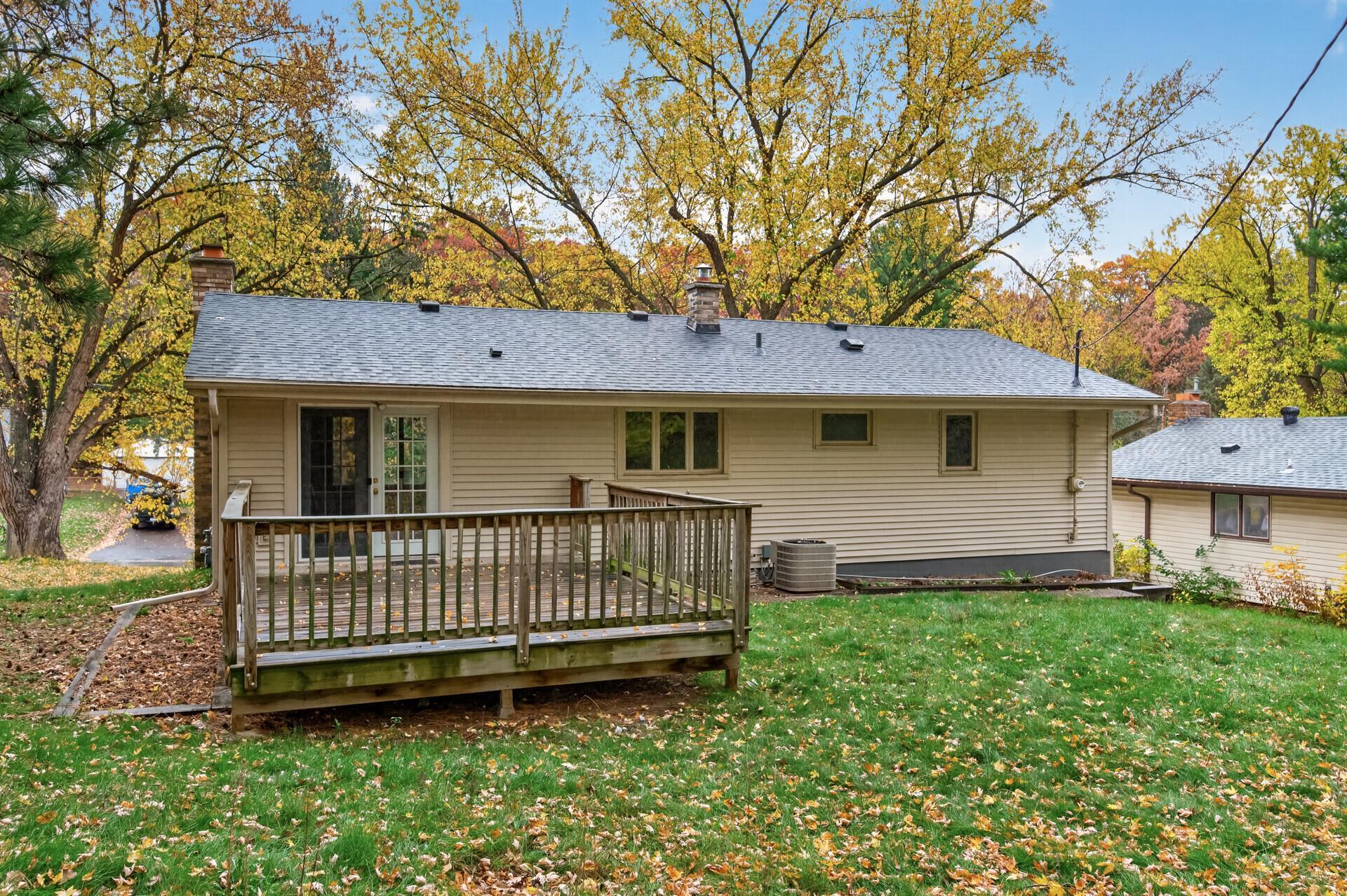 View of Residential at 2187 Springside Drive, Saint Paul MN 55119, Saint Paul (64 of 64) - Mike Wilen | Minnesota Team Real Estate