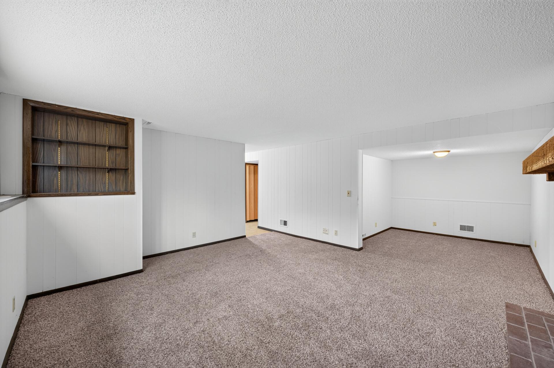 View of Residential at 2187 Springside Drive, Saint Paul MN 55119, Saint Paul (44 of 64) - Mike Wilen | Minnesota Team Real Estate