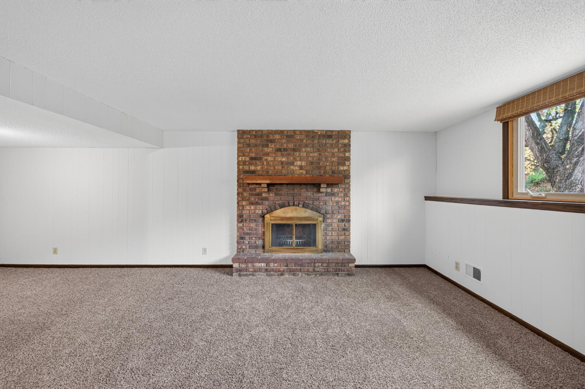 View of Residential at 2187 Springside Drive, Saint Paul MN 55119, Saint Paul (41 of 64) - Mike Wilen | Minnesota Team Real Estate