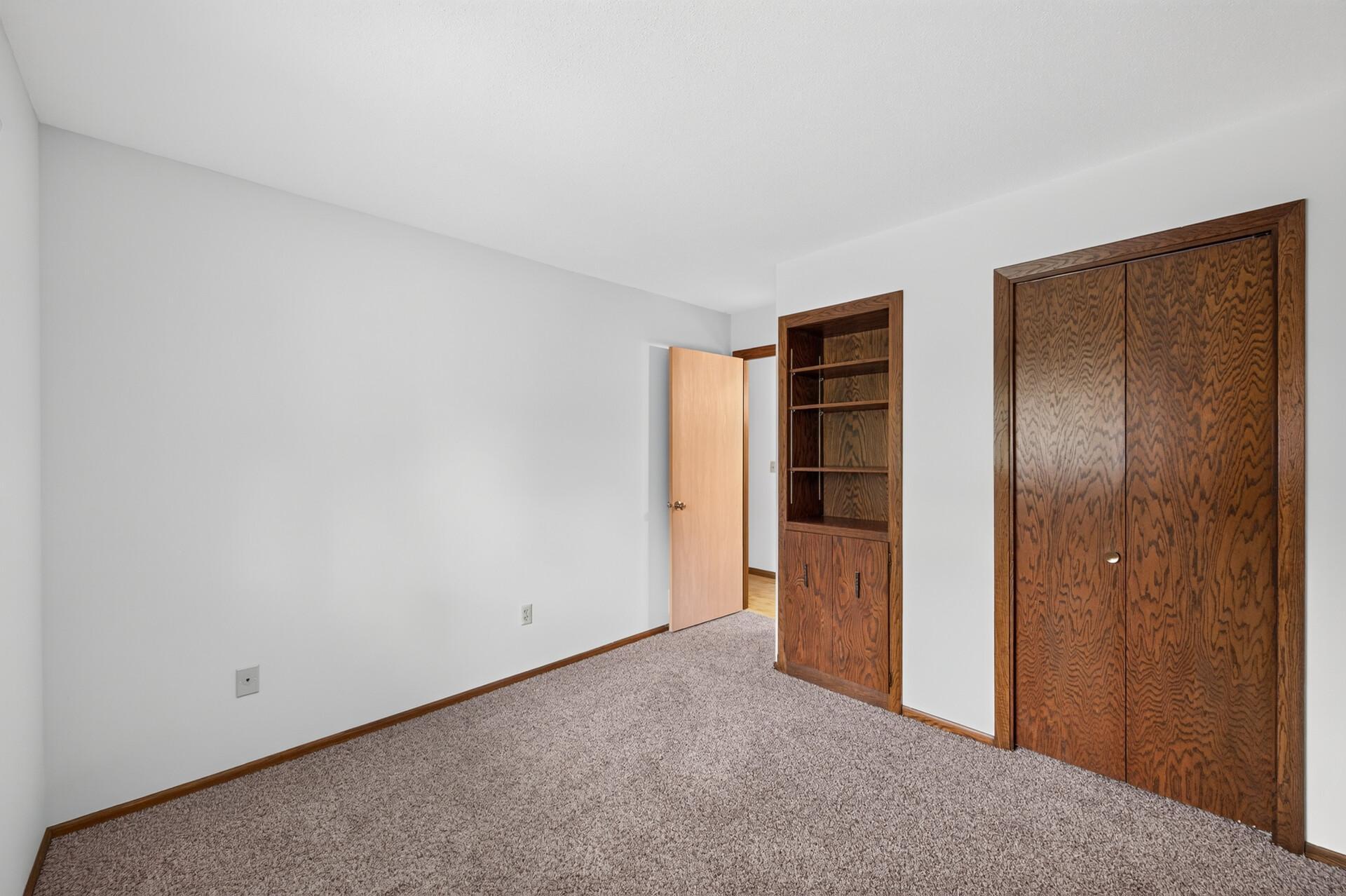 View of Residential at 2187 Springside Drive, Saint Paul MN 55119, Saint Paul (36 of 64) - Mike Wilen | Minnesota Team Real Estate