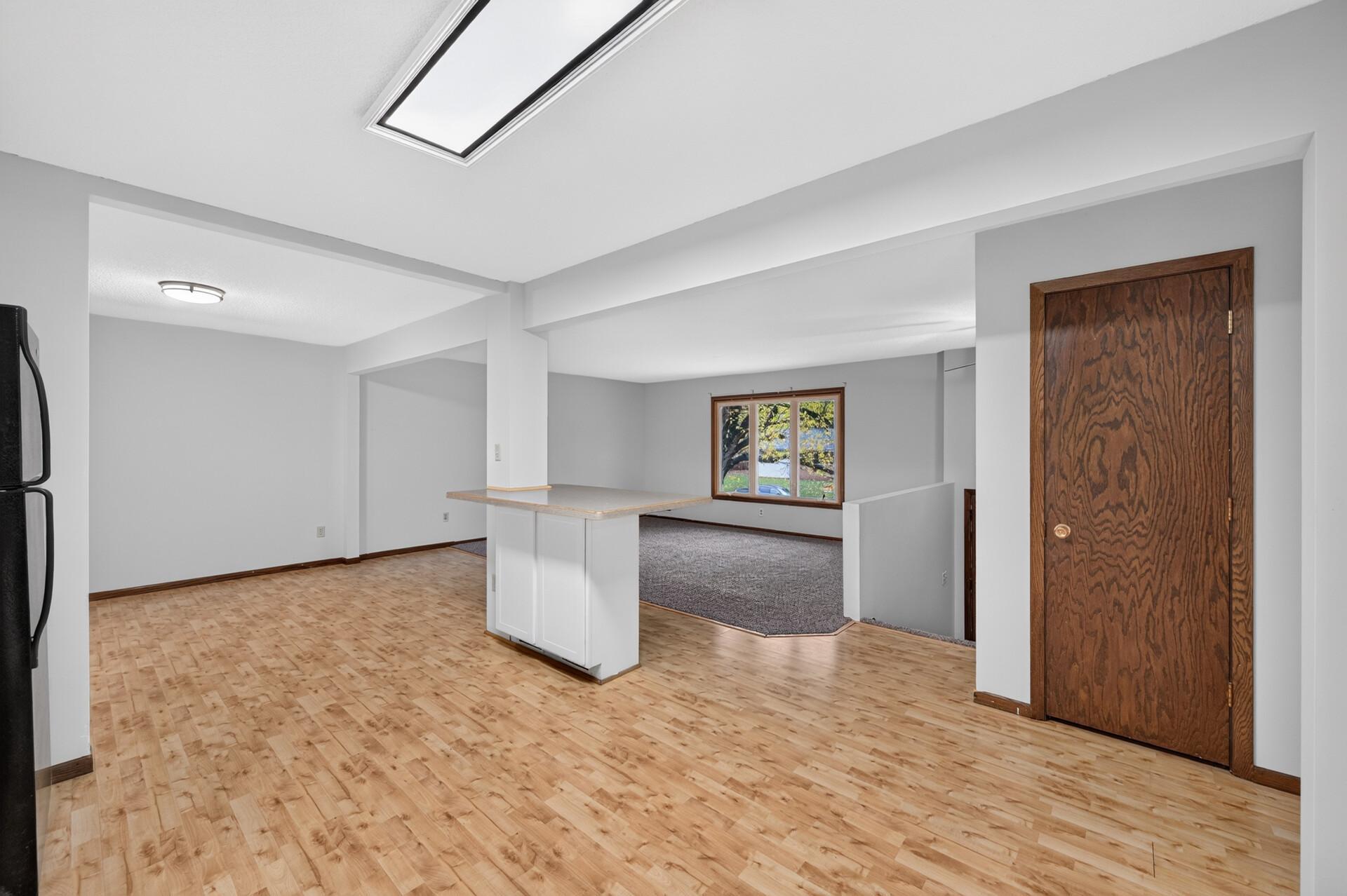 View of Residential at 2187 Springside Drive, Saint Paul MN 55119, Saint Paul (31 of 64) - Mike Wilen | Minnesota Team Real Estate