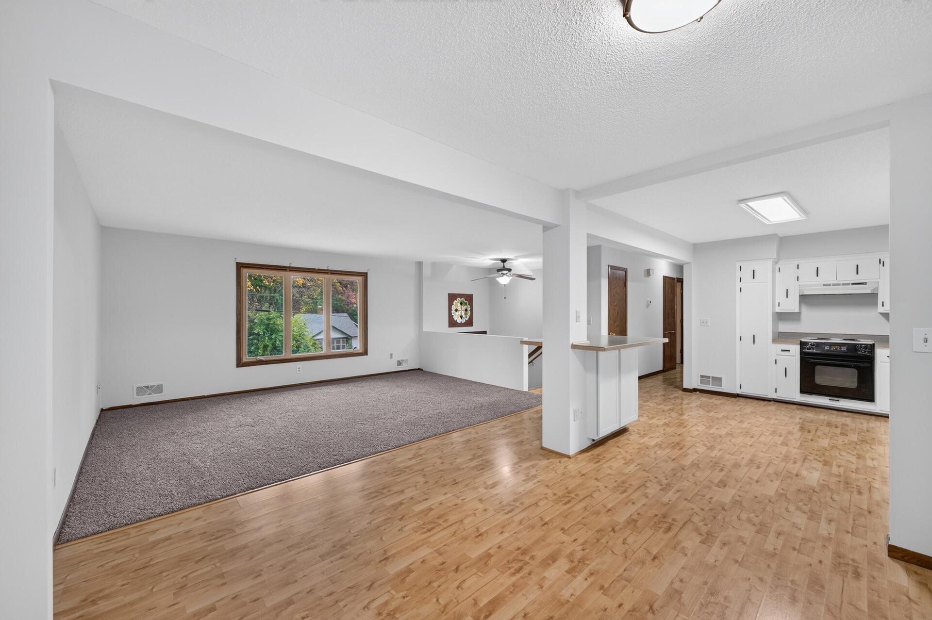 View of Residential at 2187 Springside Drive, Saint Paul MN 55119, Saint Paul (24 of 64) - Mike Wilen | Minnesota Team Real Estate