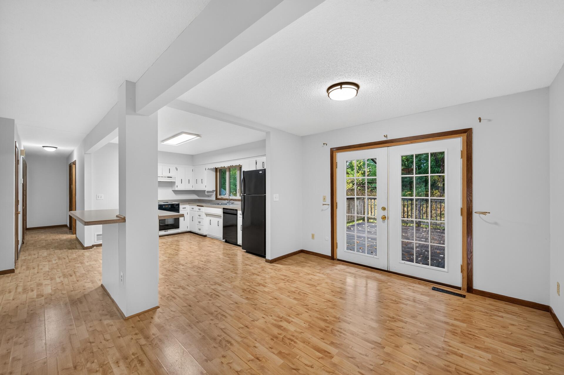 View of Residential at 2187 Springside Drive, Saint Paul MN 55119, Saint Paul (35 of 64) - Mike Wilen | Minnesota Team Real Estate