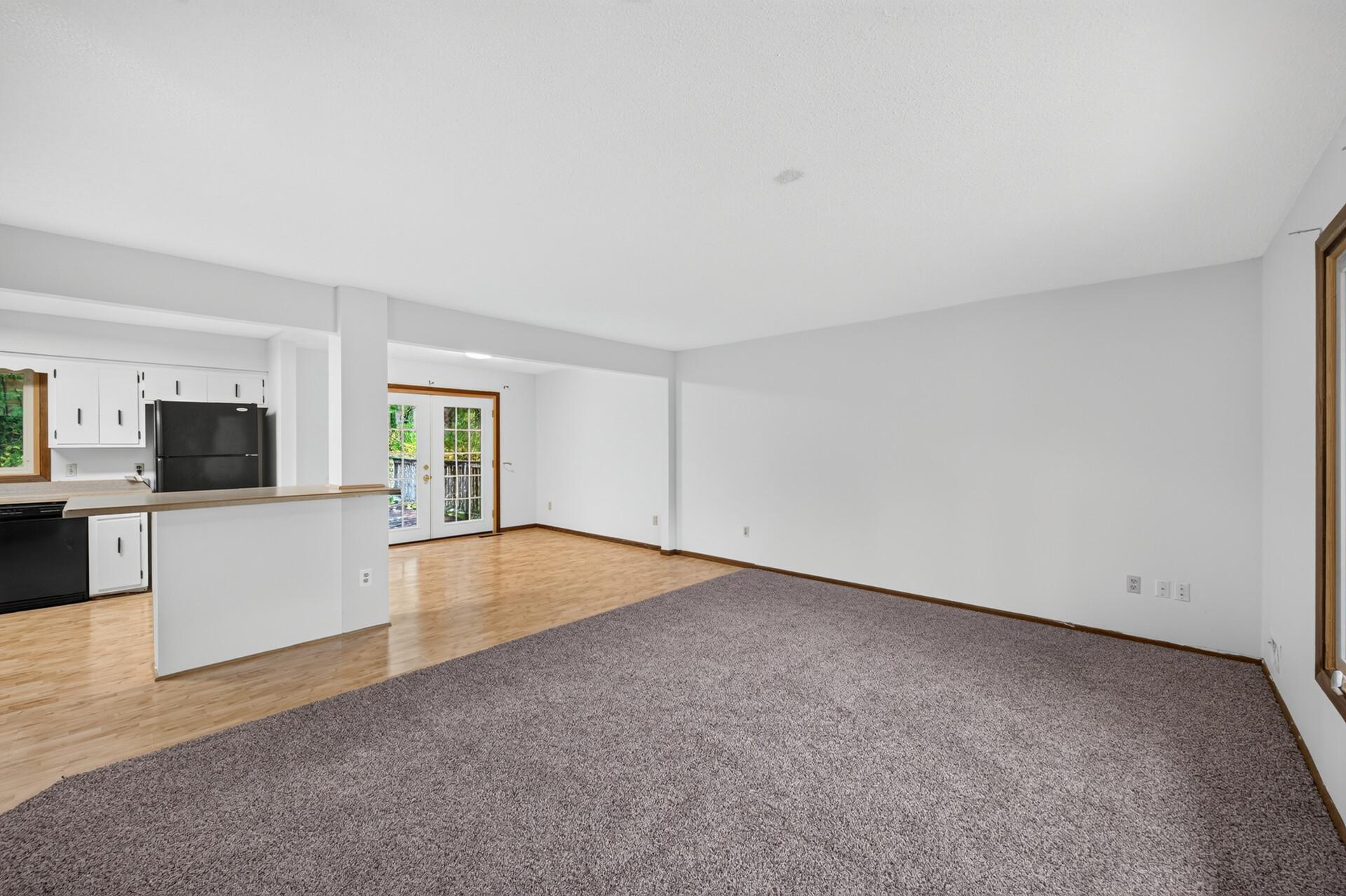 View of Residential at 2187 Springside Drive, Saint Paul MN 55119, Saint Paul (25 of 64) - Mike Wilen | Minnesota Team Real Estate