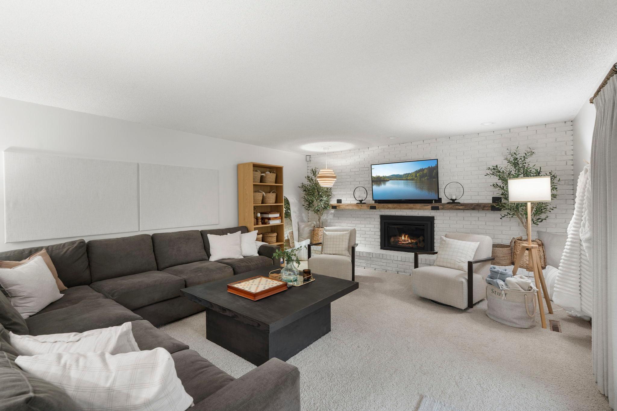 View of Residential at 8281 Deer Pond Trail, Lake Elmo MN 55042, Lake Elmo (41 of 64) - Mike Wilen | Minnesota Team Real Estate