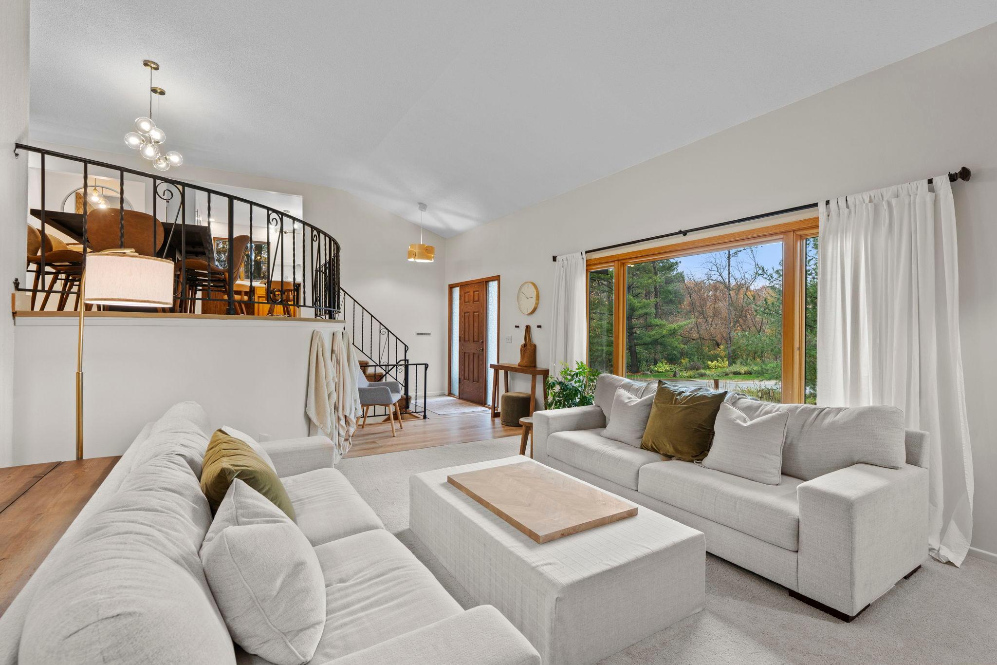 View of Residential at 8281 Deer Pond Trail, Lake Elmo MN 55042, Lake Elmo (6 of 64) - Mike Wilen | Minnesota Team Real Estate