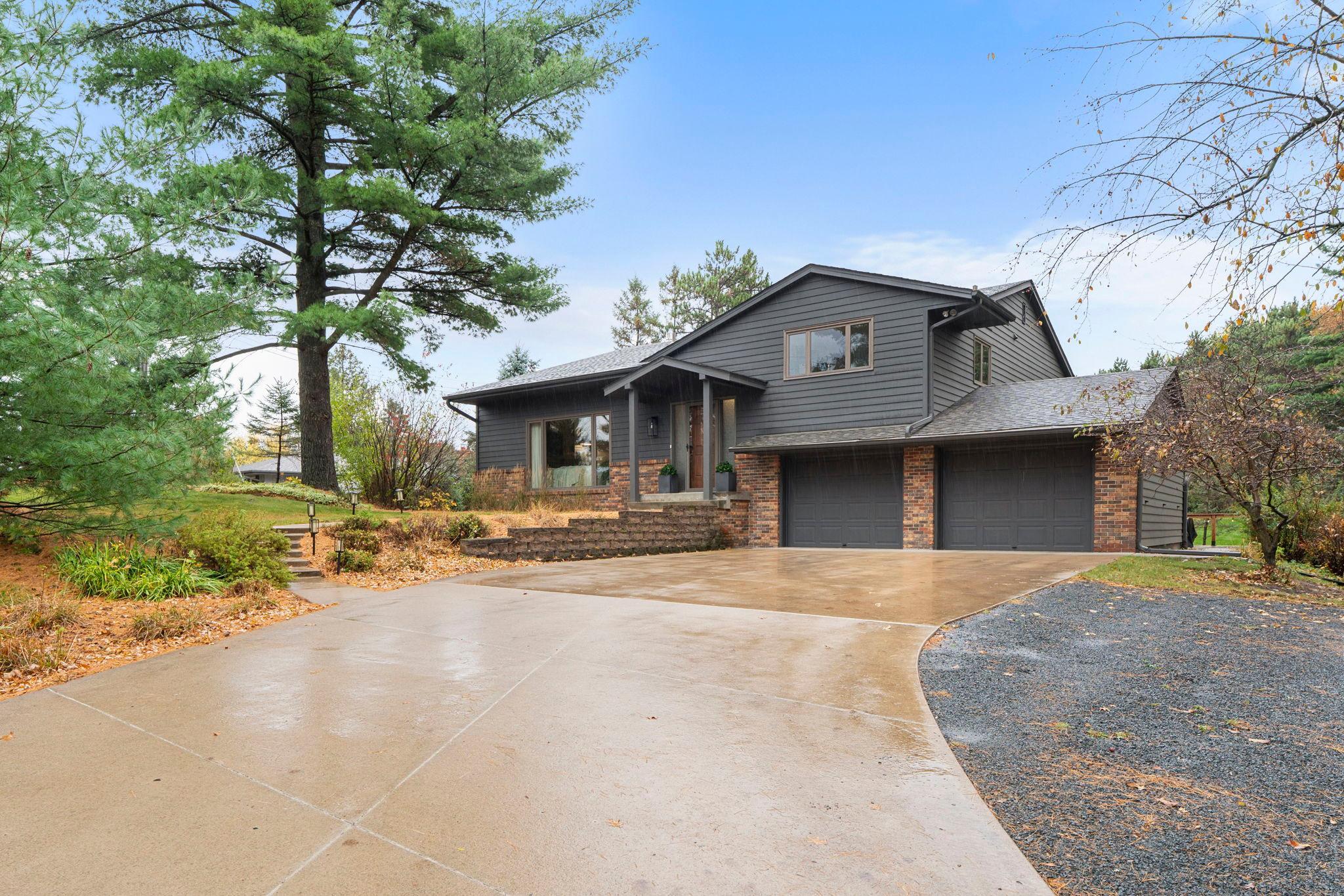 View of Residential at 8281 Deer Pond Trail, Lake Elmo MN 55042, Lake Elmo (2 of 64) - Mike Wilen | Minnesota Team Real Estate