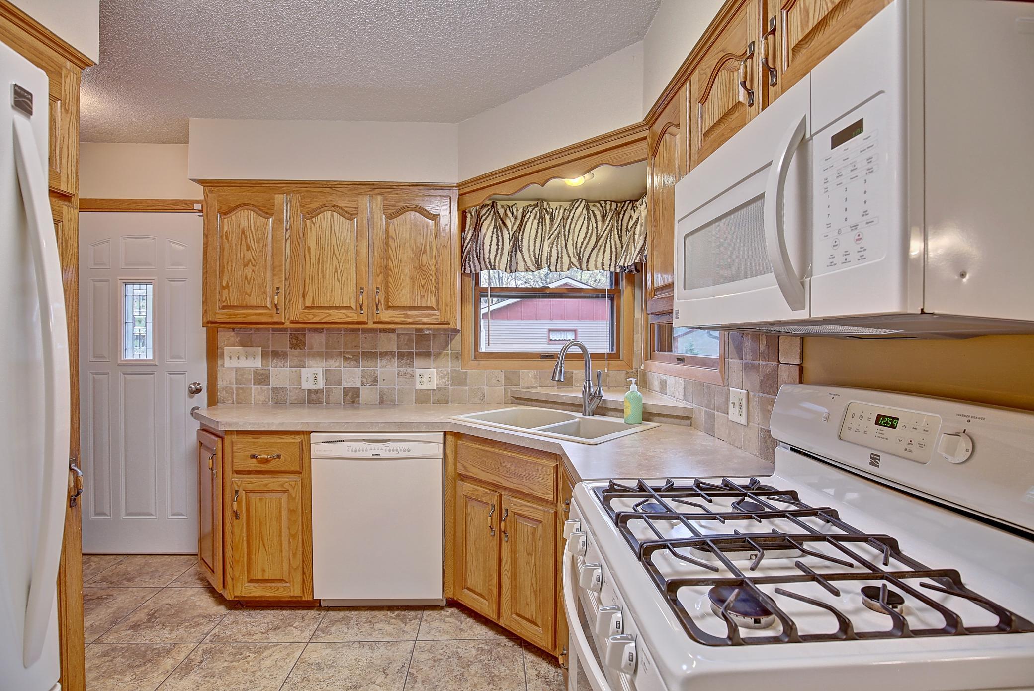 View of Residential at 2564 Sherwood Road, Mounds View MN 55112, Mounds View (10 of 43) - Mike Wilen | Minnesota Team Real Estate