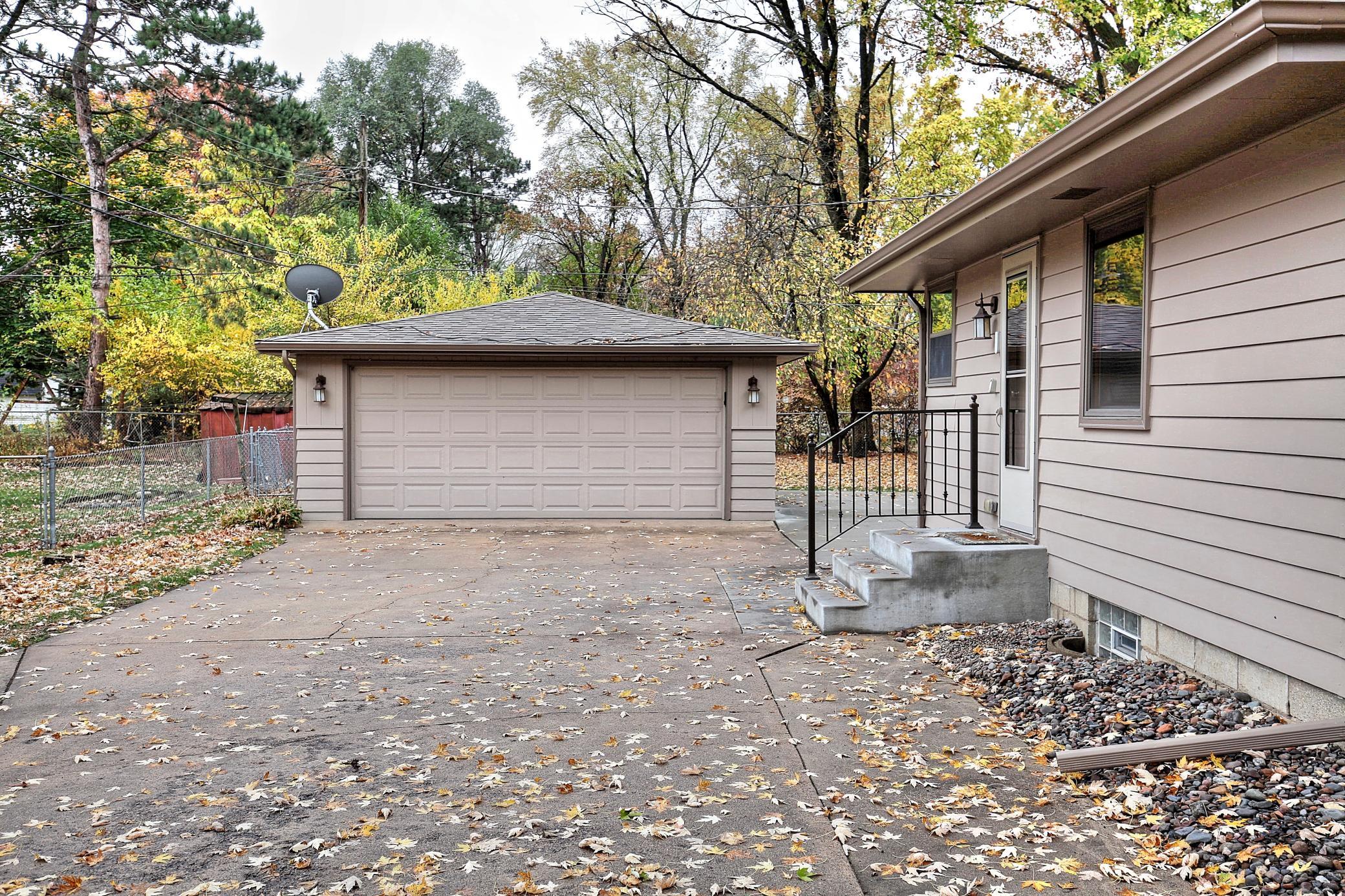 View of Residential at 2564 Sherwood Road, Mounds View MN 55112, Mounds View (27 of 43) - Mike Wilen | Minnesota Team Real Estate