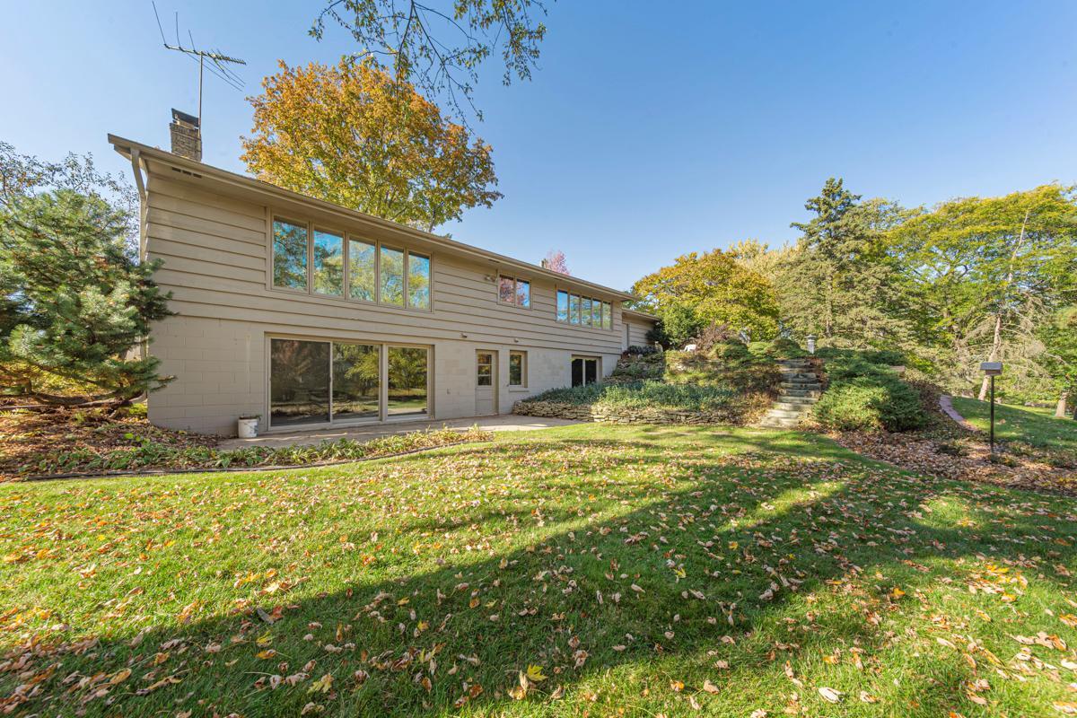 View of Residential at 9621 Upton Road, Bloomington MN 55431, Bloomington (9 of 17) - Mike Wilen | Minnesota Team Real Estate