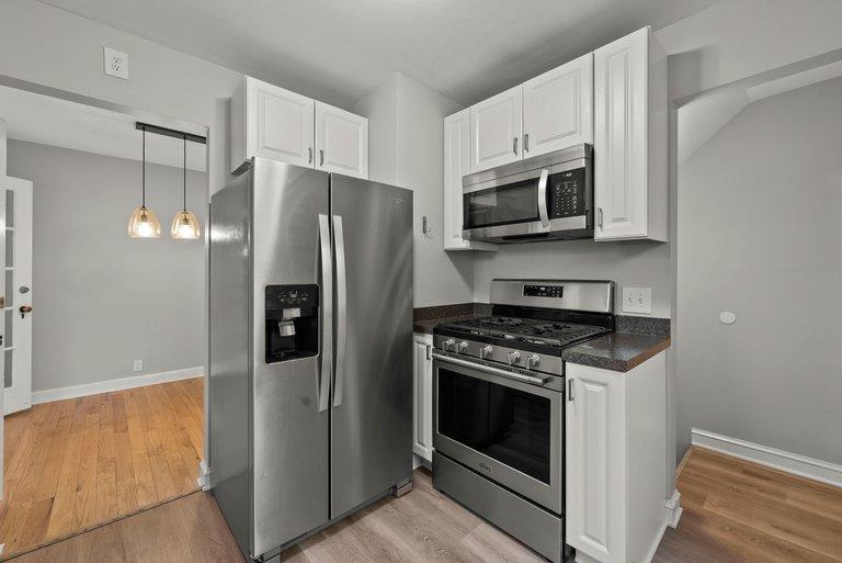 View of Residential at 2942 Zenith Avenue, Robbinsdale MN 55422, Robbinsdale (11 of 26) - Mike Wilen | Minnesota Team Real Estate