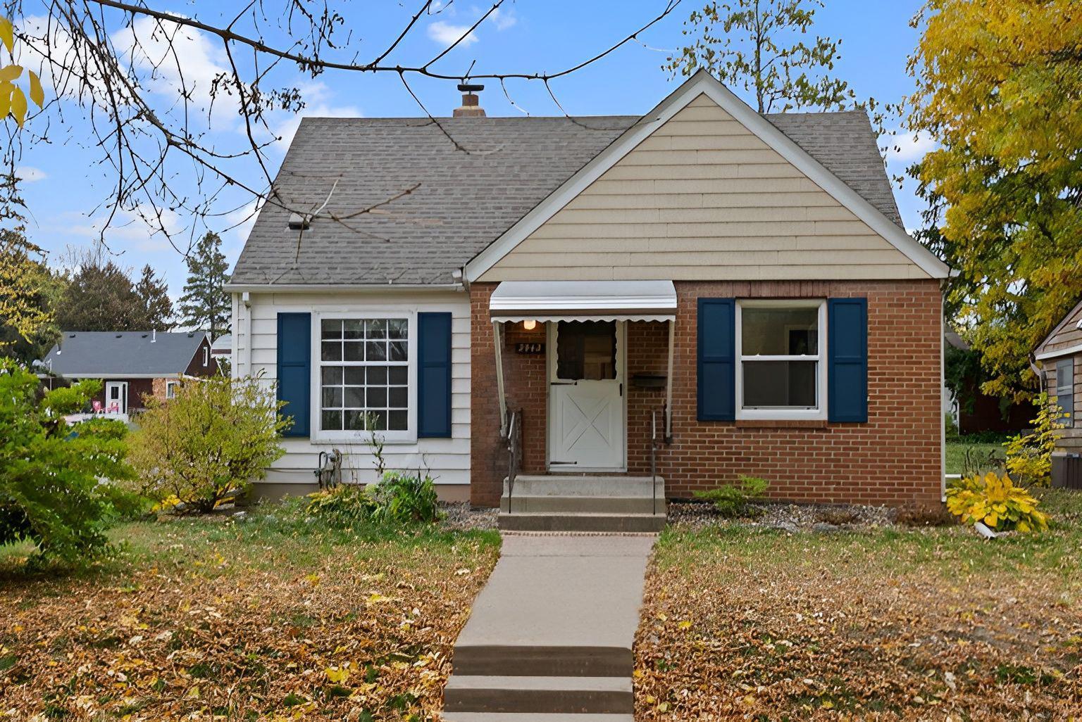 View of House at 2942 Zenith Avenue, Robbinsdale - Mike Wilen | Minnesota Team Real Estate