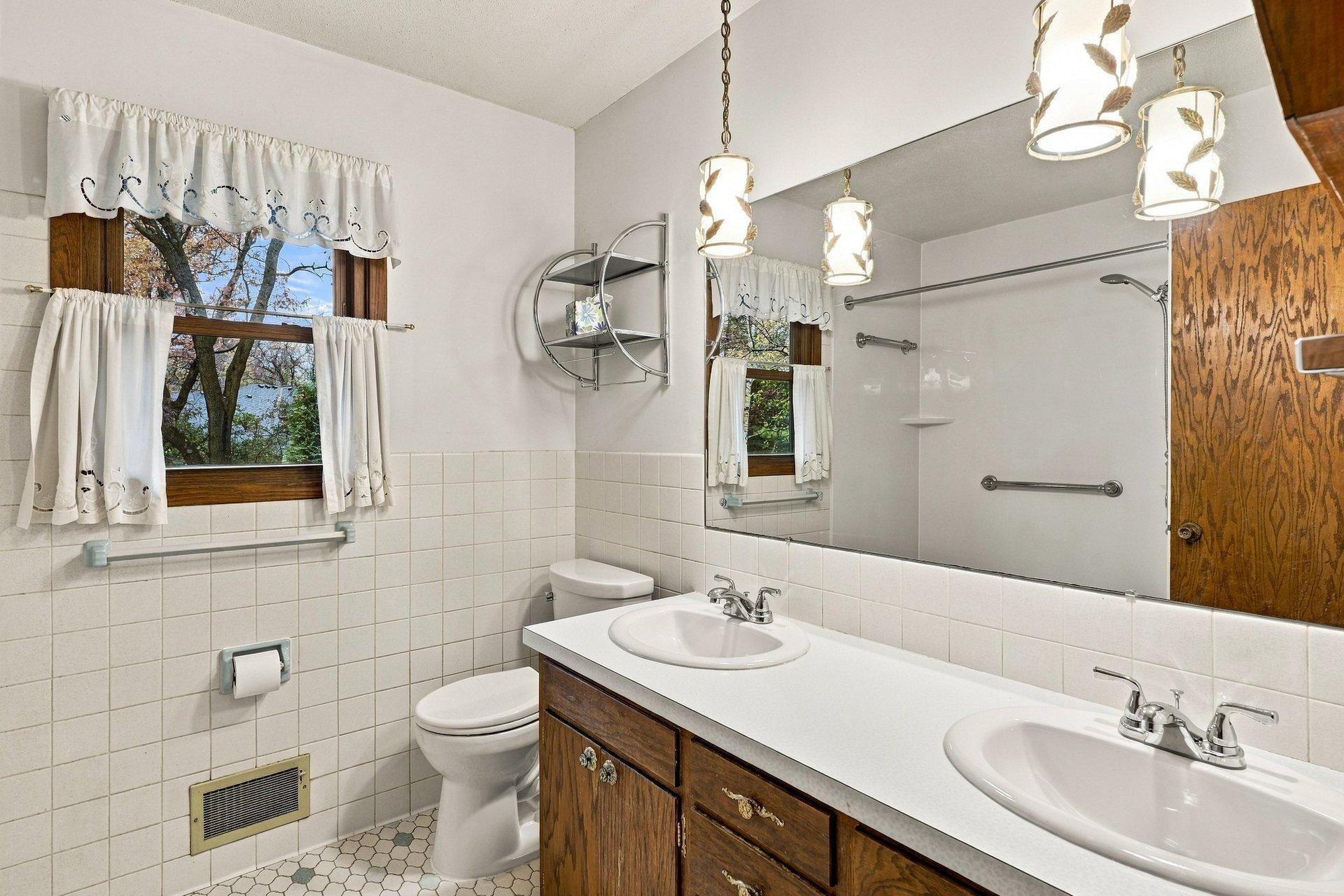 View of Residential at 18355 Ixonia Avenue, Lakeville MN 55044, Lakeville (45 of 65) - Mike Wilen | Minnesota Team Real Estate