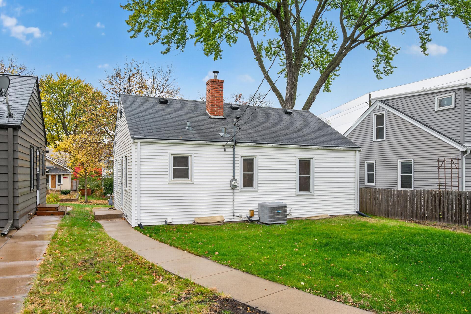 View of Residential at 3255 Fillmore Street, Minneapolis MN 55418, Minneapolis (22 of 26) - Mike Wilen | Minnesota Team Real Estate