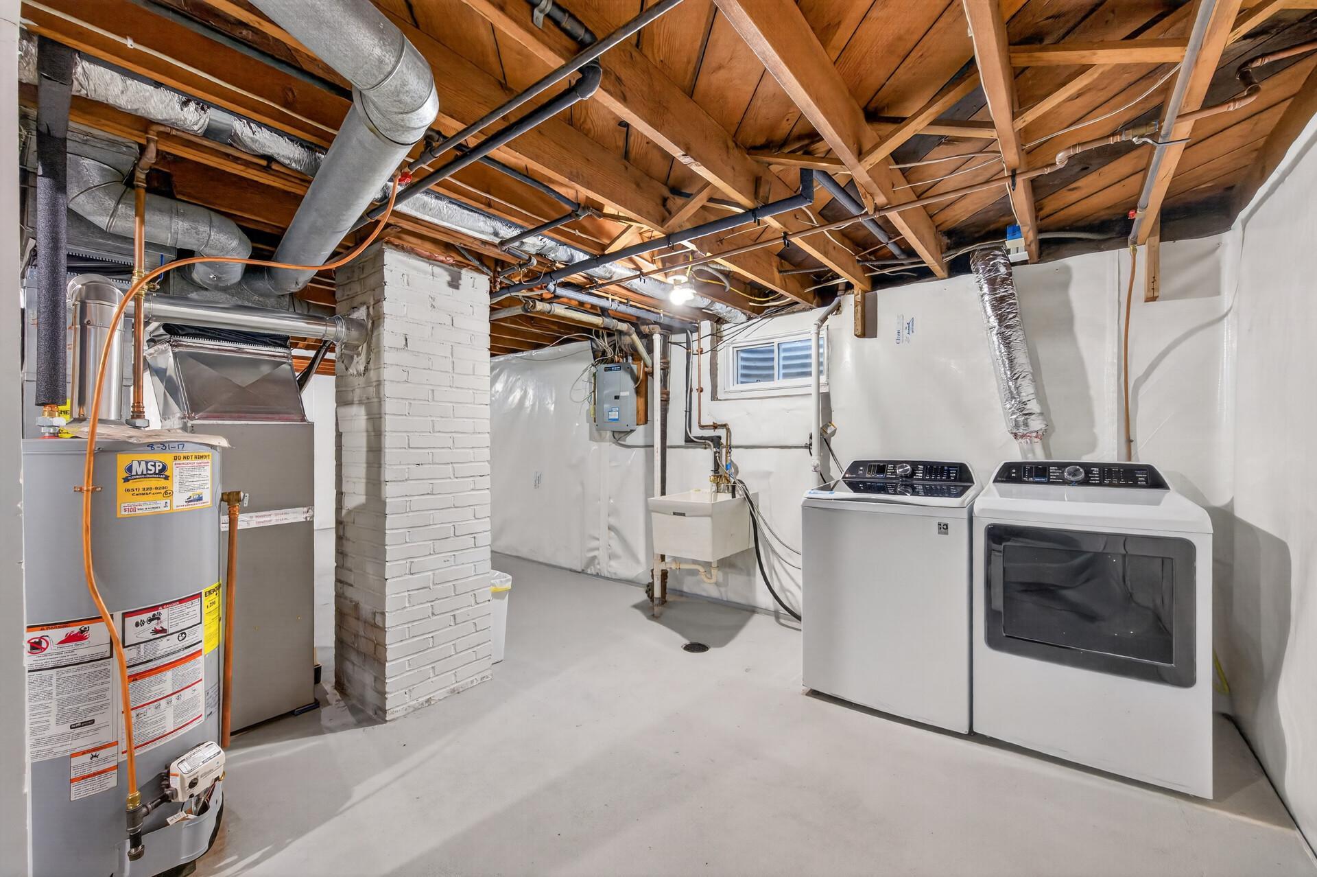 View of Residential at 3255 Fillmore Street, Minneapolis MN 55418, Minneapolis (19 of 26) - Mike Wilen | Minnesota Team Real Estate