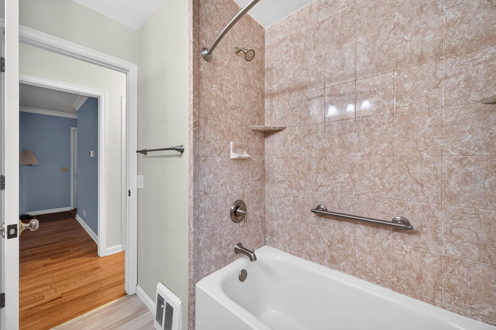 View of Residential at 3255 Fillmore Street, Minneapolis MN 55418, Minneapolis (13 of 26) - Mike Wilen | Minnesota Team Real Estate