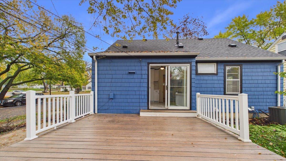 View of Residential at 3110 Texas Avenue, Saint Louis Park MN 55426, Saint Louis Park (41 of 51) - Mike Wilen | Minnesota Team Real Estate