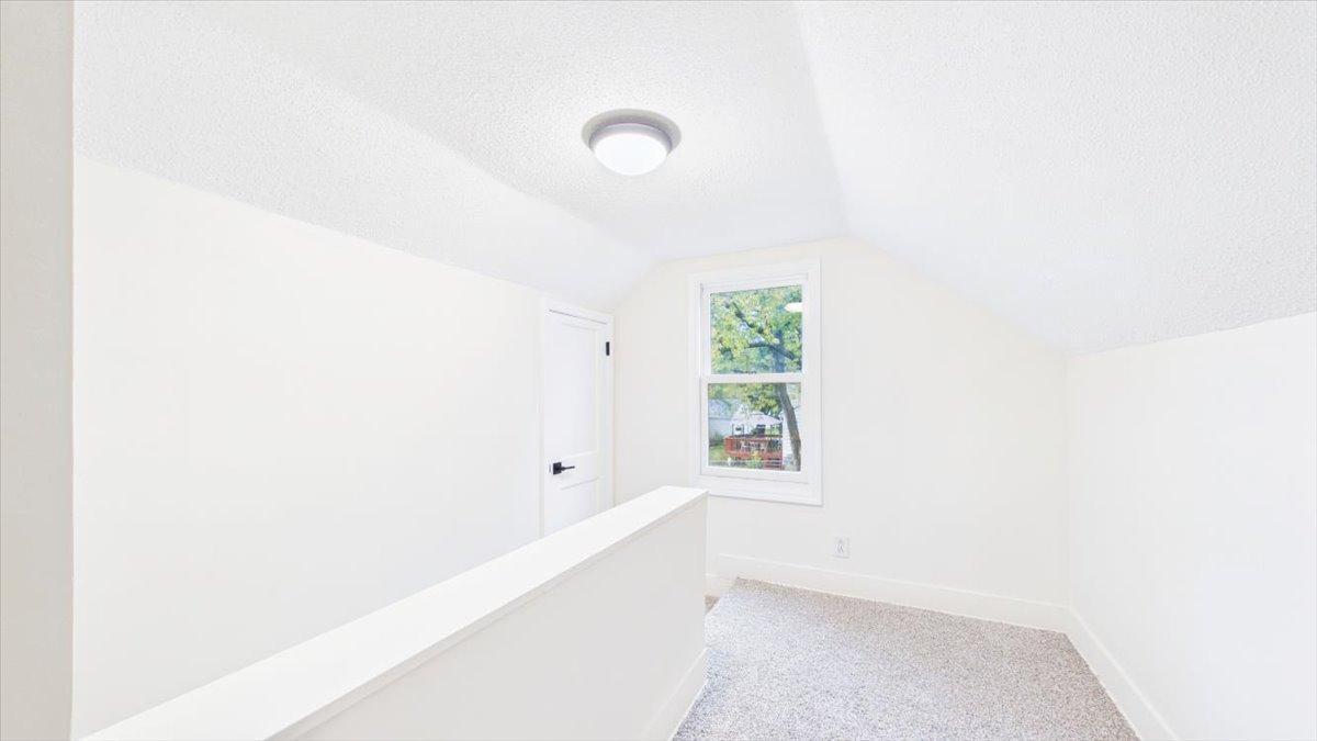 View of Residential at 3110 Texas Avenue, Saint Louis Park MN 55426, Saint Louis Park (23 of 51) - Mike Wilen | Minnesota Team Real Estate