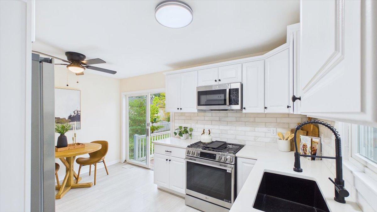 View of Residential at 3110 Texas Avenue, Saint Louis Park MN 55426, Saint Louis Park (11 of 51) - Mike Wilen | Minnesota Team Real Estate
