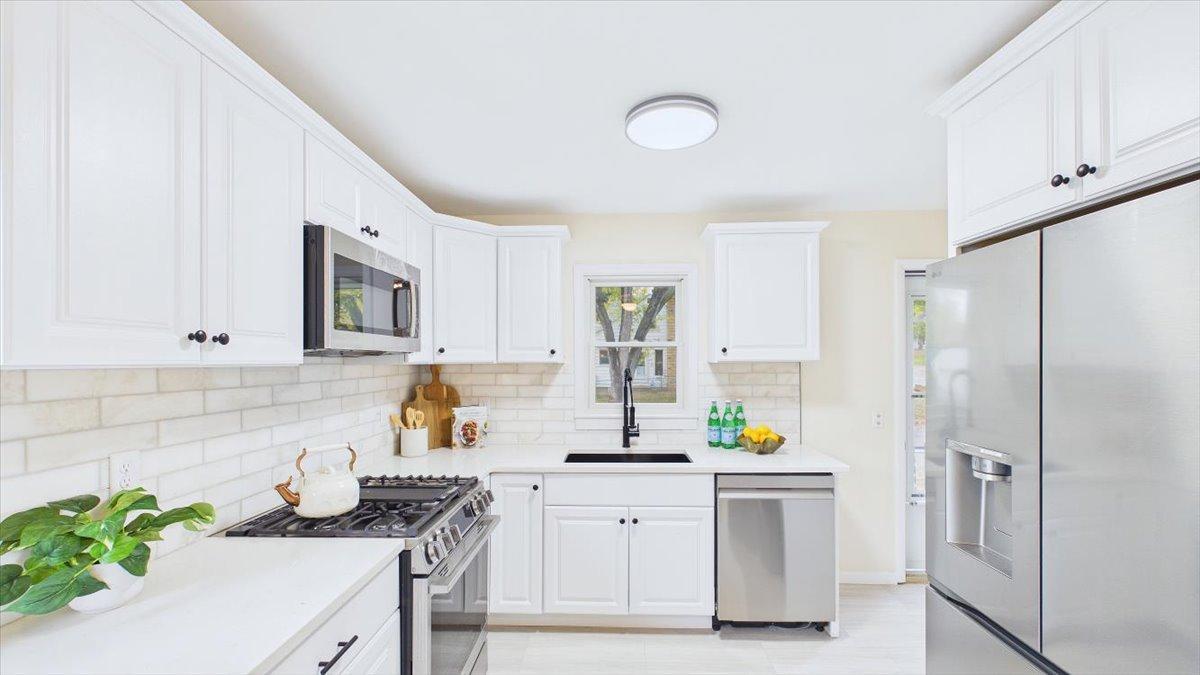 View of Residential at 3110 Texas Avenue, Saint Louis Park MN 55426, Saint Louis Park (10 of 51) - Mike Wilen | Minnesota Team Real Estate