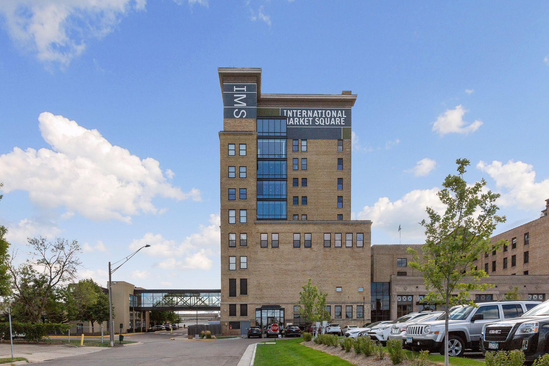 View of Residential at 290 Market Street #502, Minneapolis MN 55405, Minneapolis (35 of 46) - Mike Wilen | Minnesota Team Real Estate