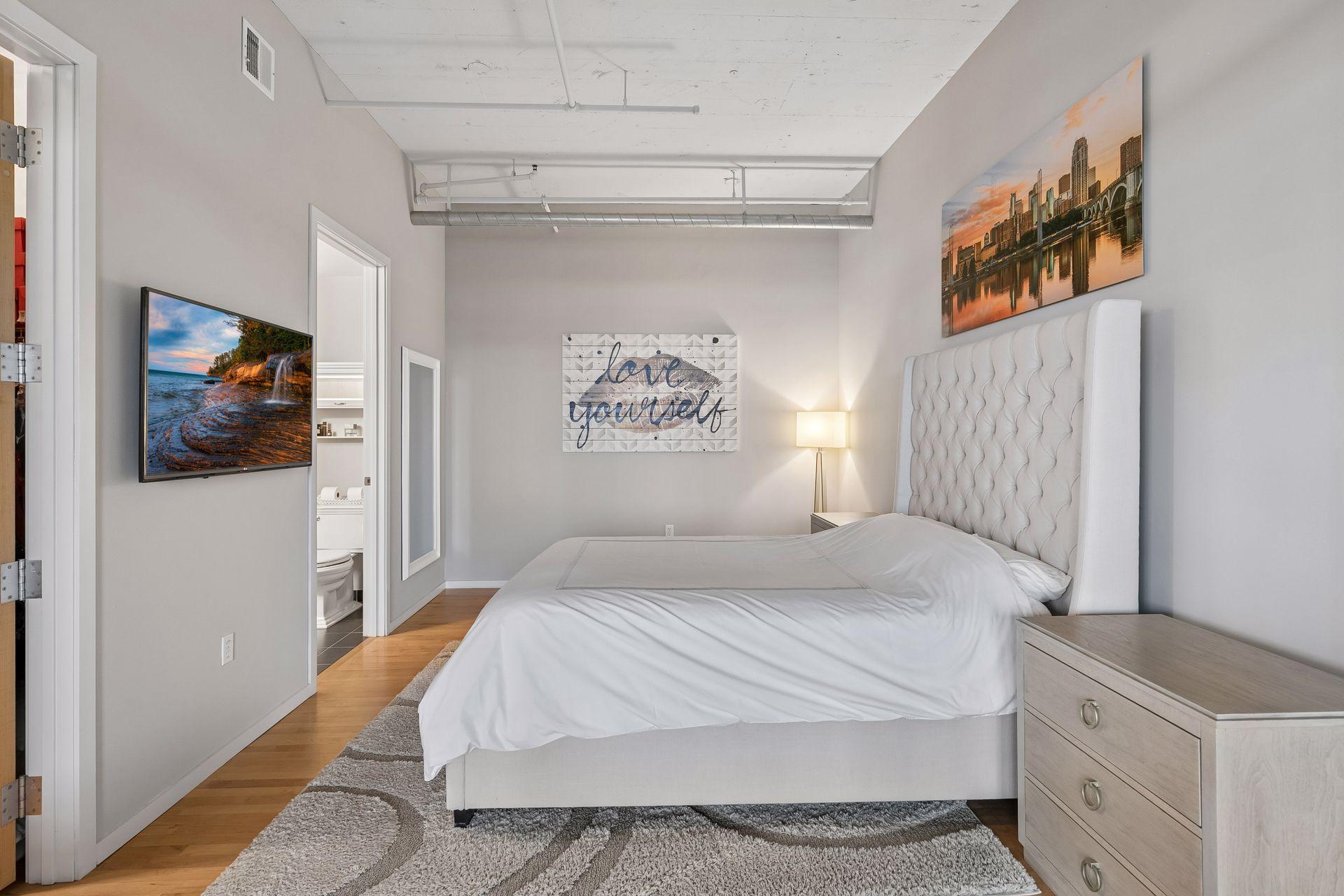 View of Residential at 290 Market Street #502, Minneapolis MN 55405, Minneapolis (25 of 46) - Mike Wilen | Minnesota Team Real Estate