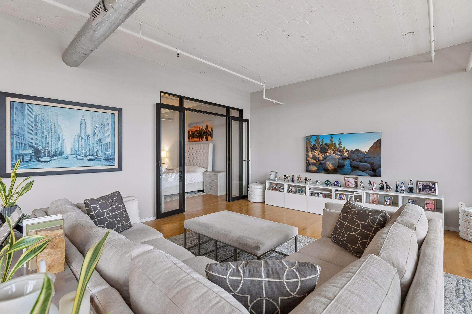View of Residential at 290 Market Street #502, Minneapolis MN 55405, Minneapolis (16 of 46) - Mike Wilen | Minnesota Team Real Estate