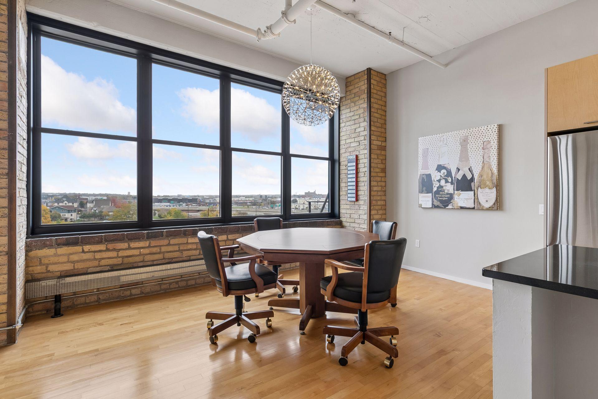 View of Residential at 290 Market Street #502, Minneapolis MN 55405, Minneapolis (13 of 46) - Mike Wilen | Minnesota Team Real Estate