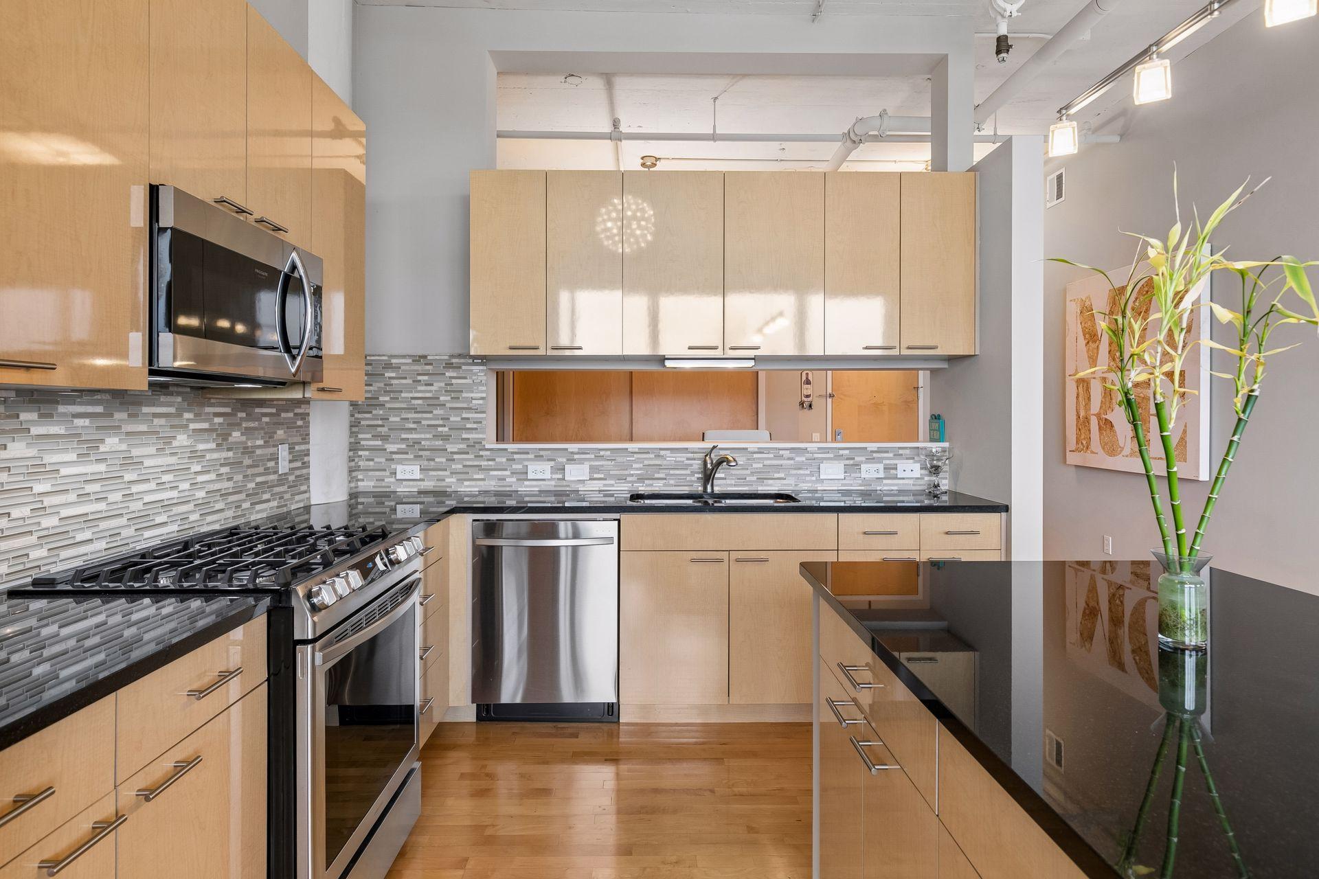 View of Residential at 290 Market Street #502, Minneapolis MN 55405, Minneapolis (9 of 46) - Mike Wilen | Minnesota Team Real Estate