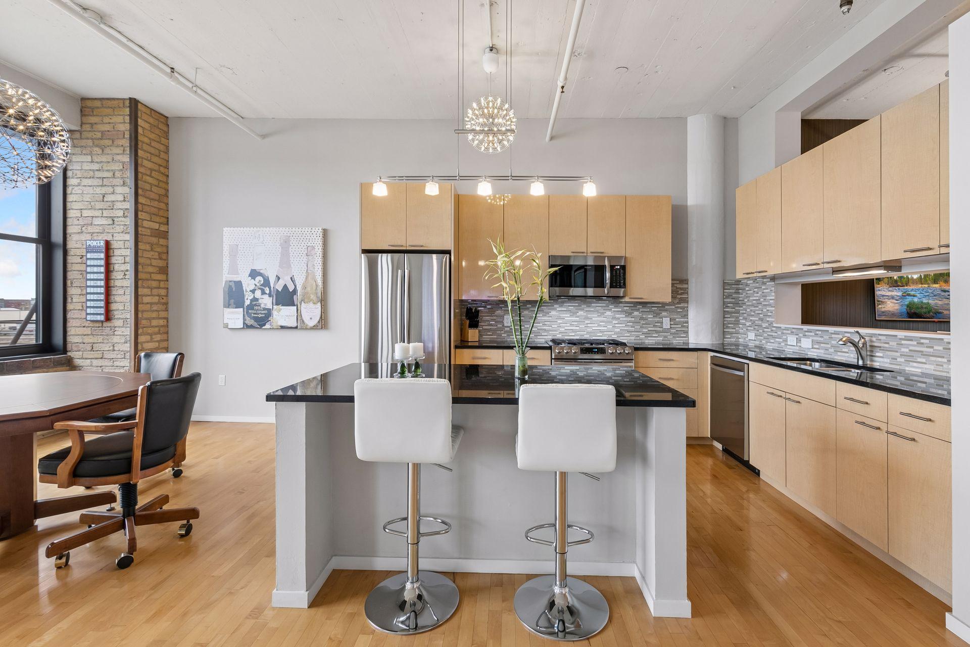 View of Residential at 290 Market Street #502, Minneapolis MN 55405, Minneapolis (6 of 46) - Mike Wilen | Minnesota Team Real Estate