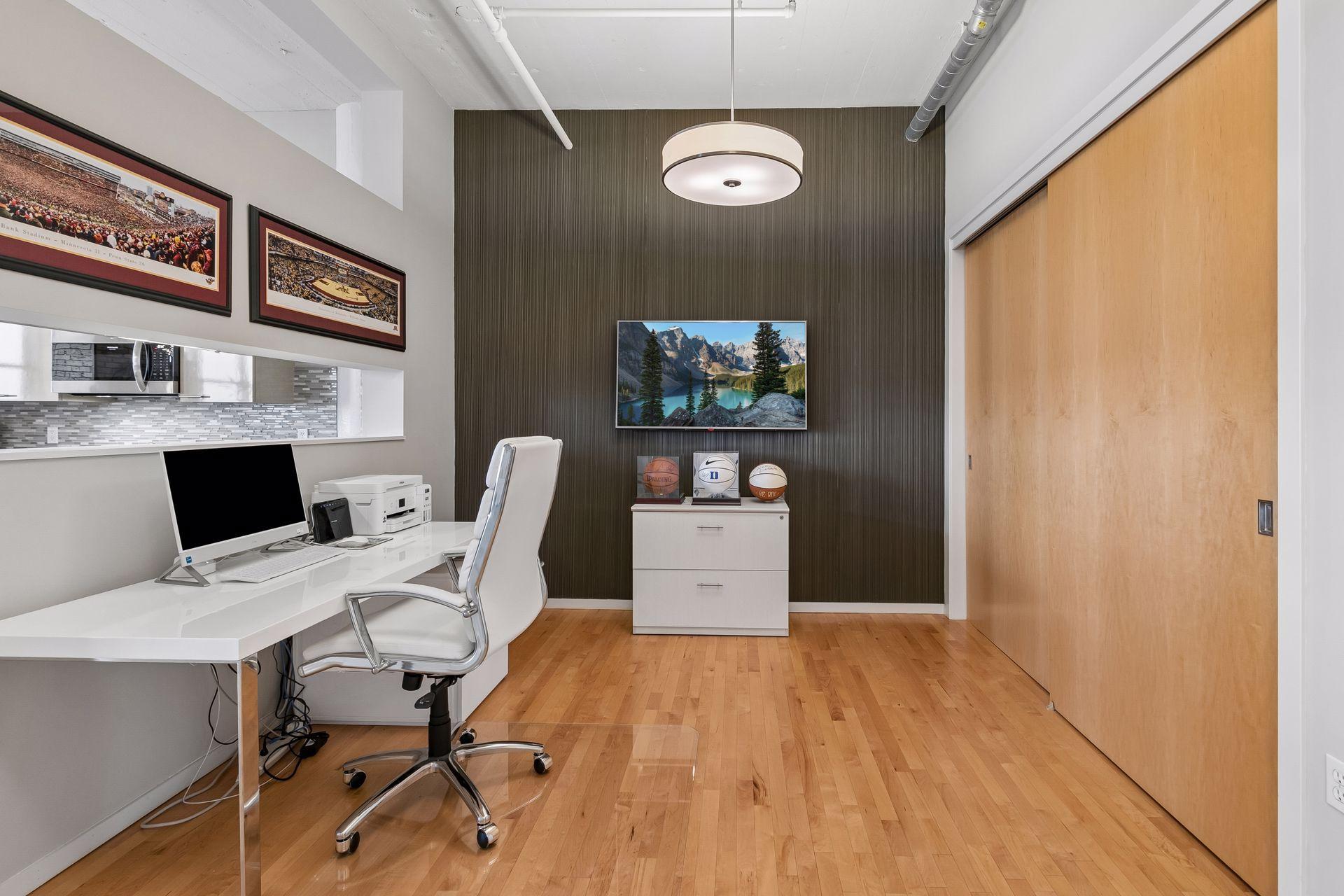 View of Residential at 290 Market Street #502, Minneapolis MN 55405, Minneapolis (2 of 46) - Mike Wilen | Minnesota Team Real Estate