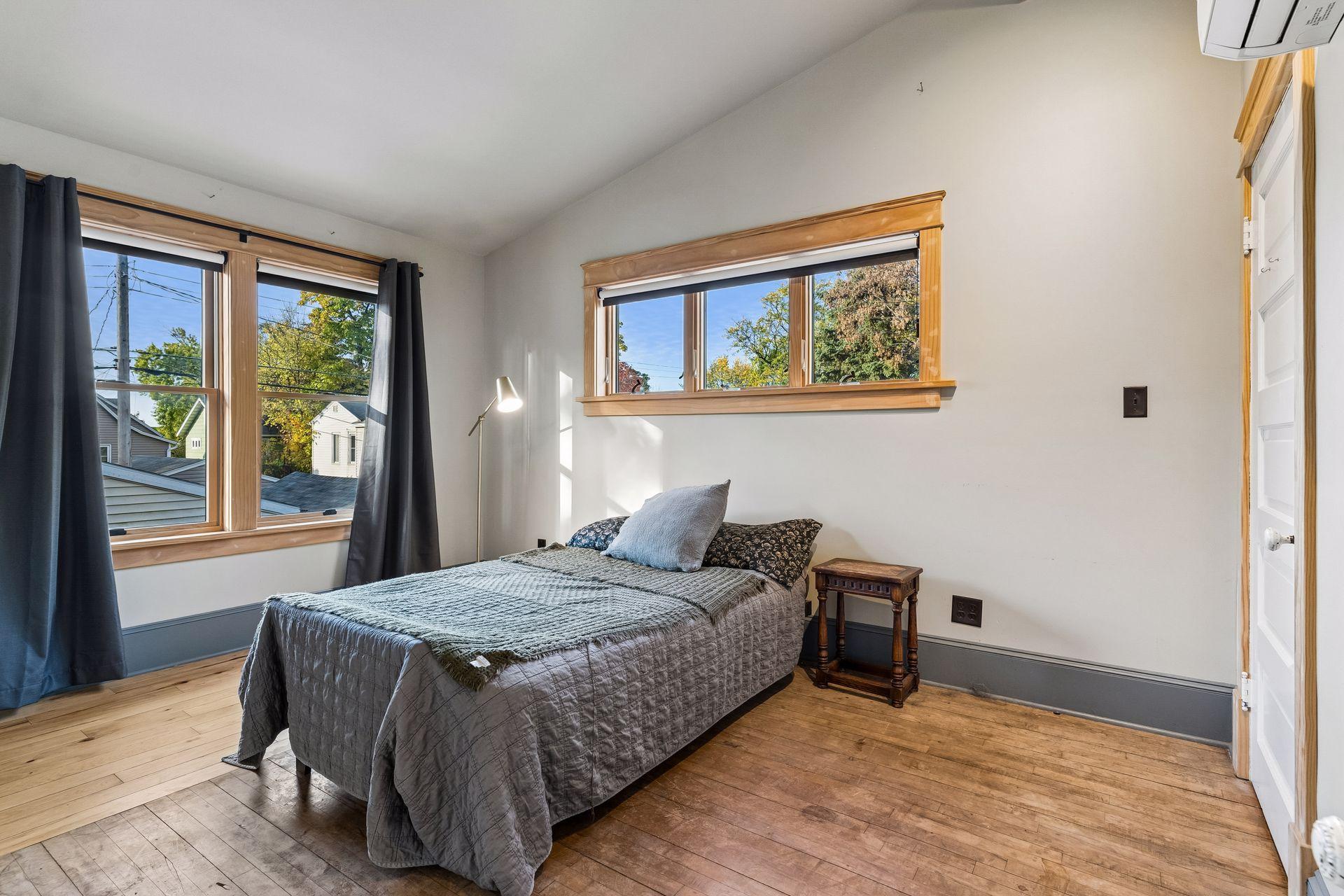 View of Residential at 1838 Englewood Avenue, Saint Paul MN 55104, Saint Paul (23 of 44) - Mike Wilen | Minnesota Team Real Estate